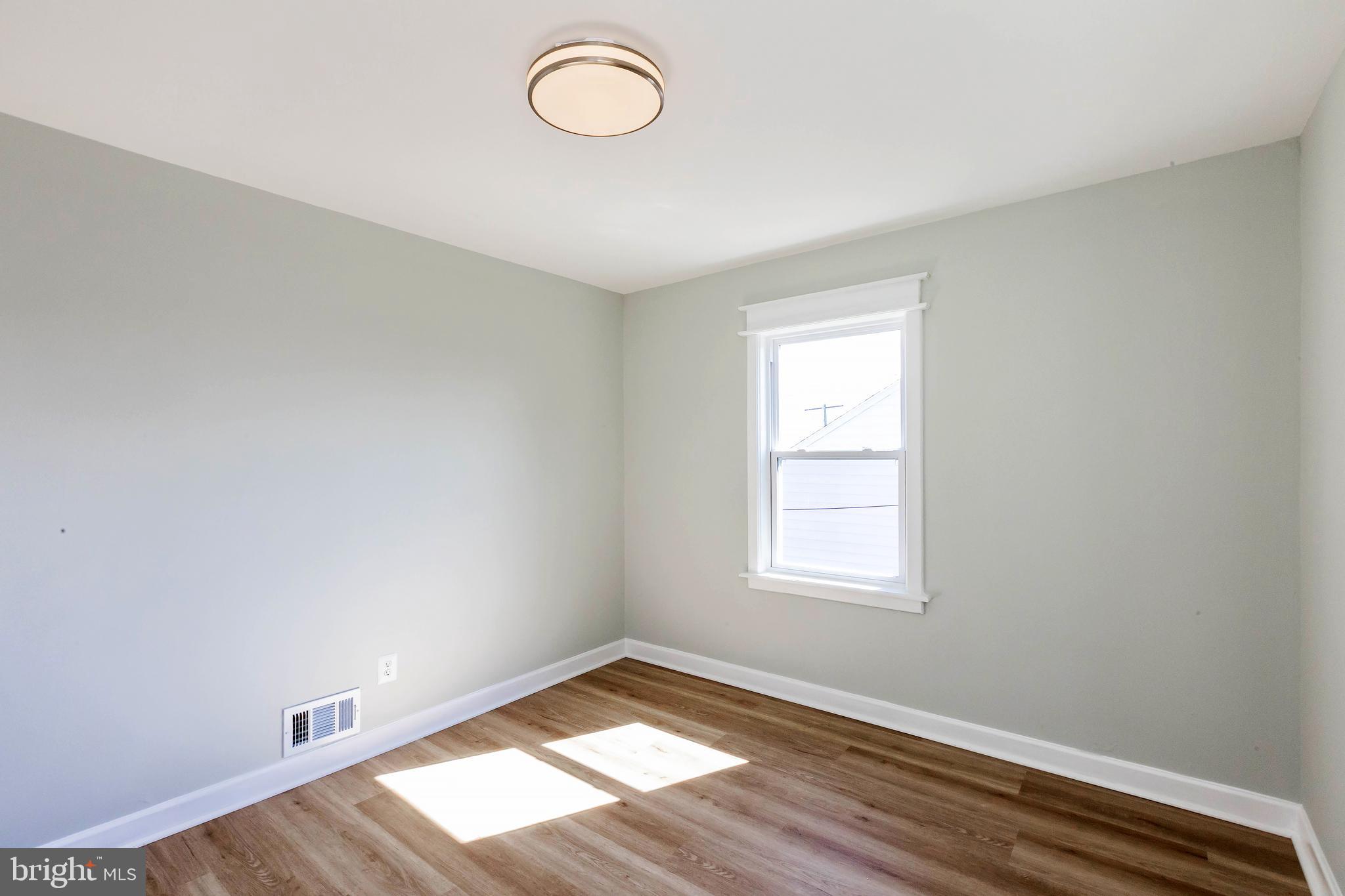 PARKLAWN - Residential