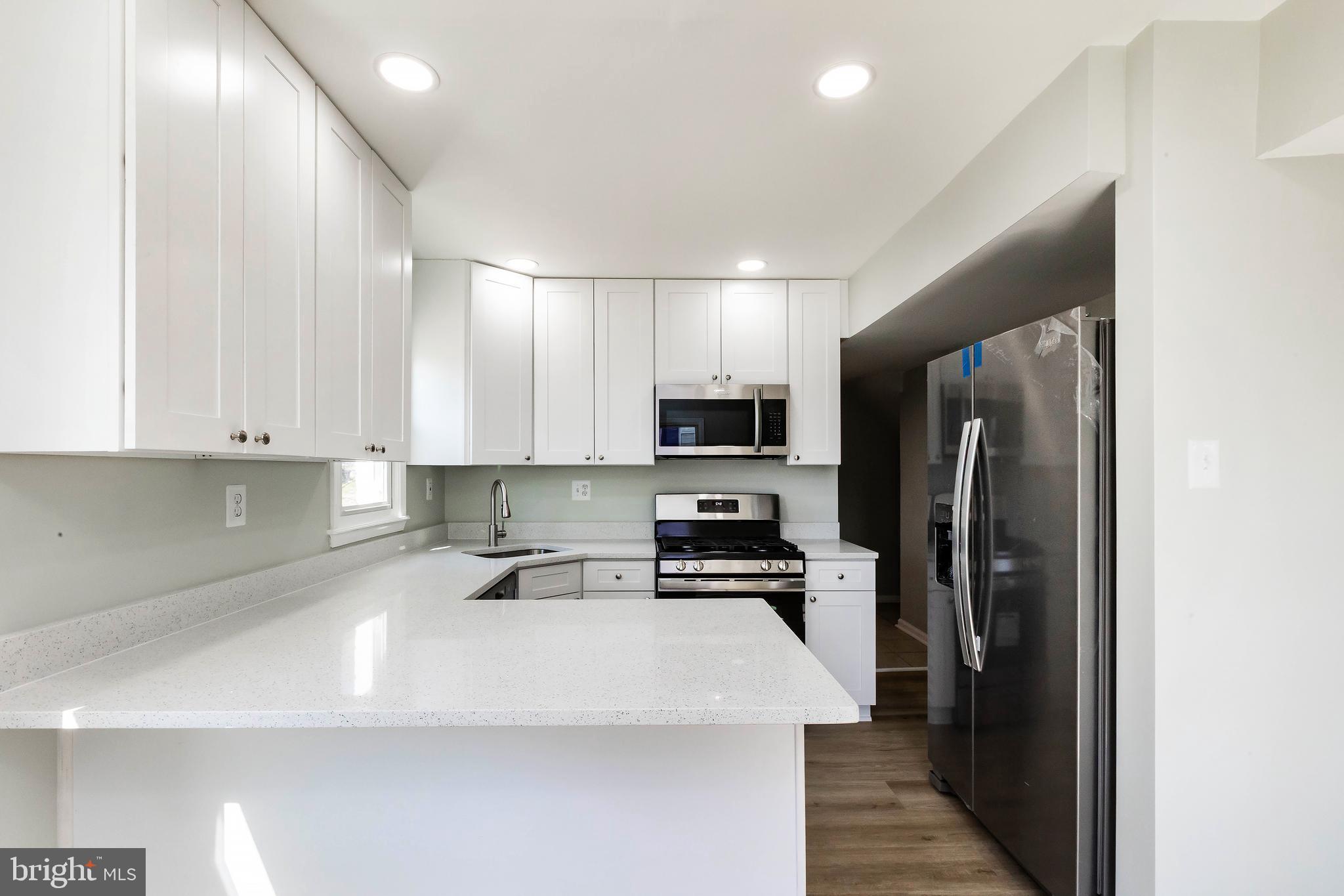 PARKLAWN - Residential