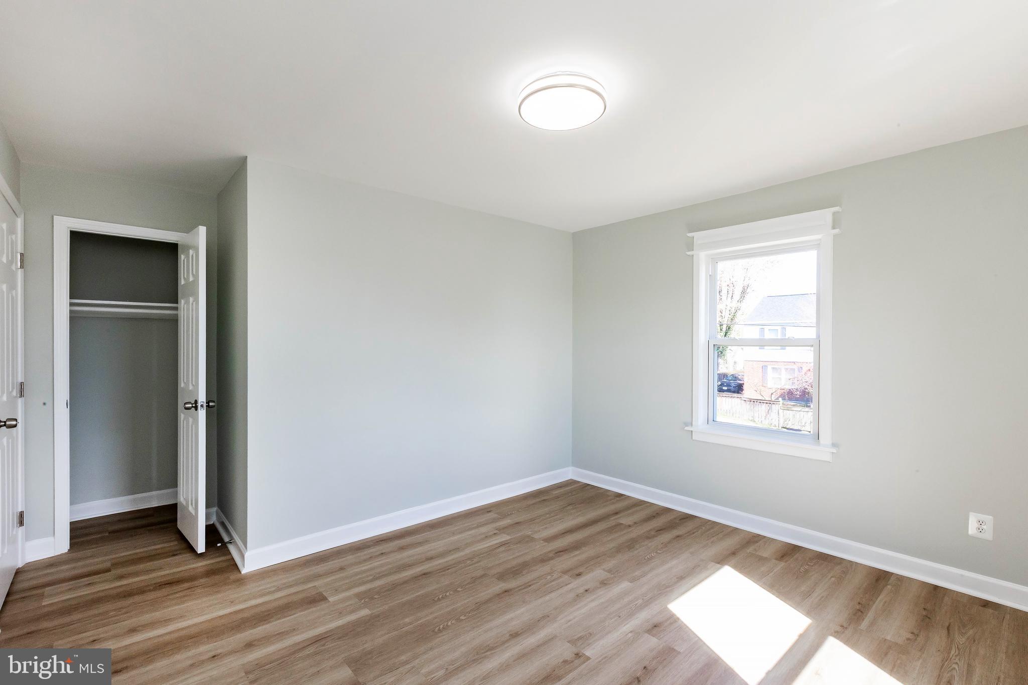 PARKLAWN - Residential