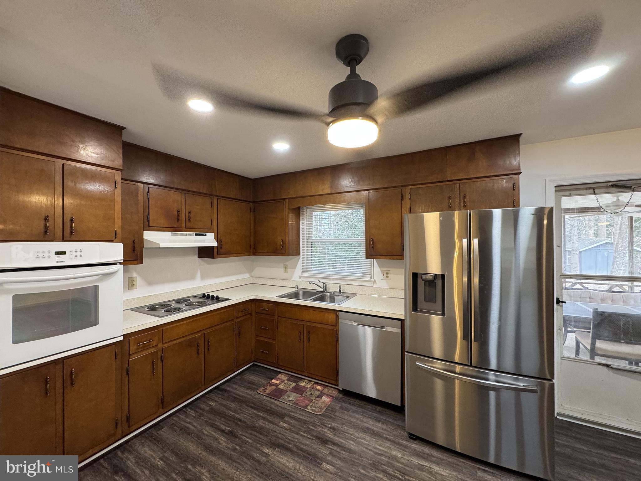 ROLLING ACRES - Residential