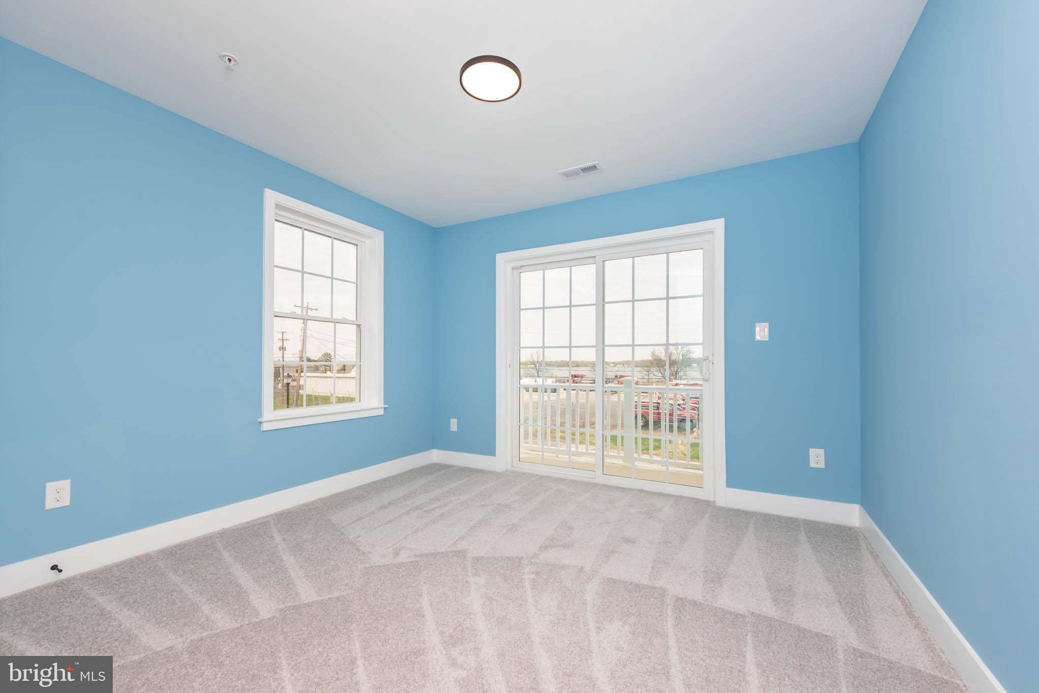 BAYVIEW OVERLOOK - Residential