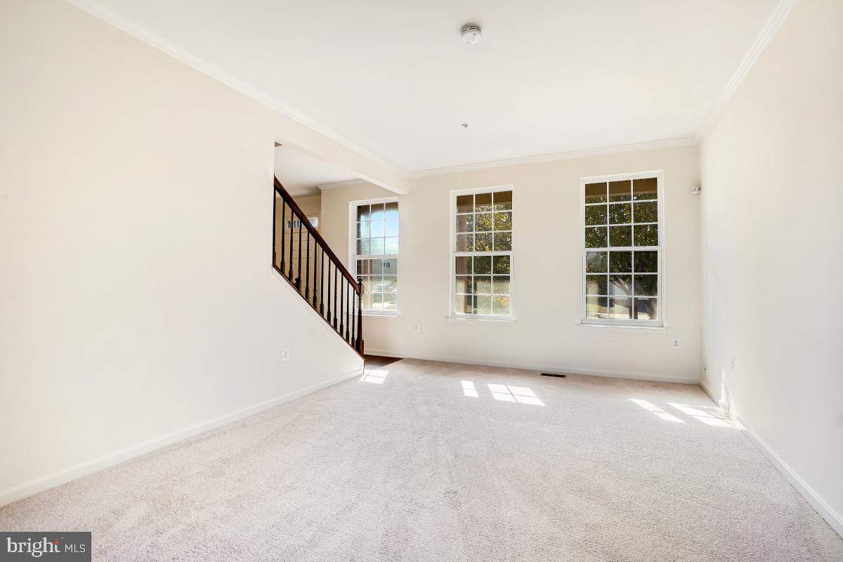 CLOVER RIDGE - Residential