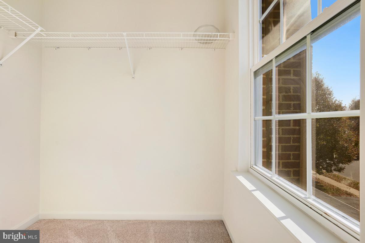 CLOVER RIDGE - Residential