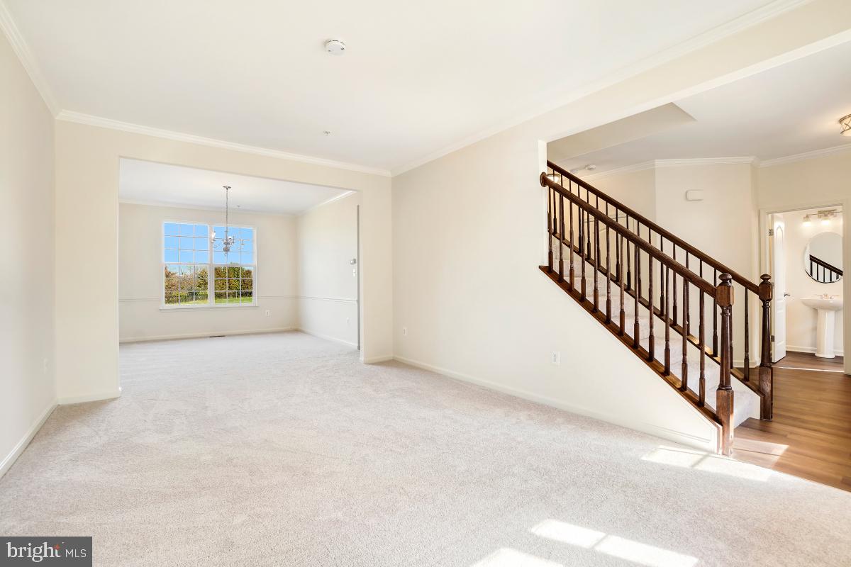 CLOVER RIDGE - Residential