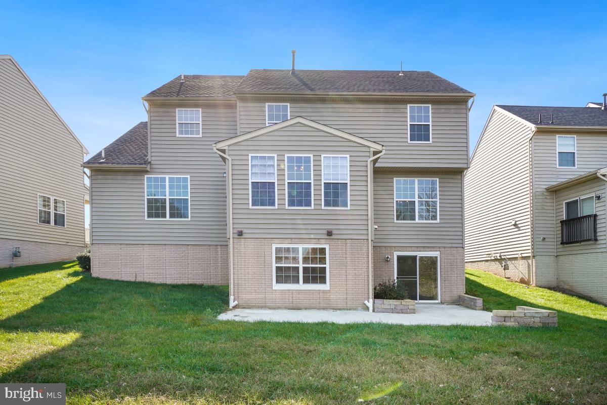 CLOVER RIDGE - Residential