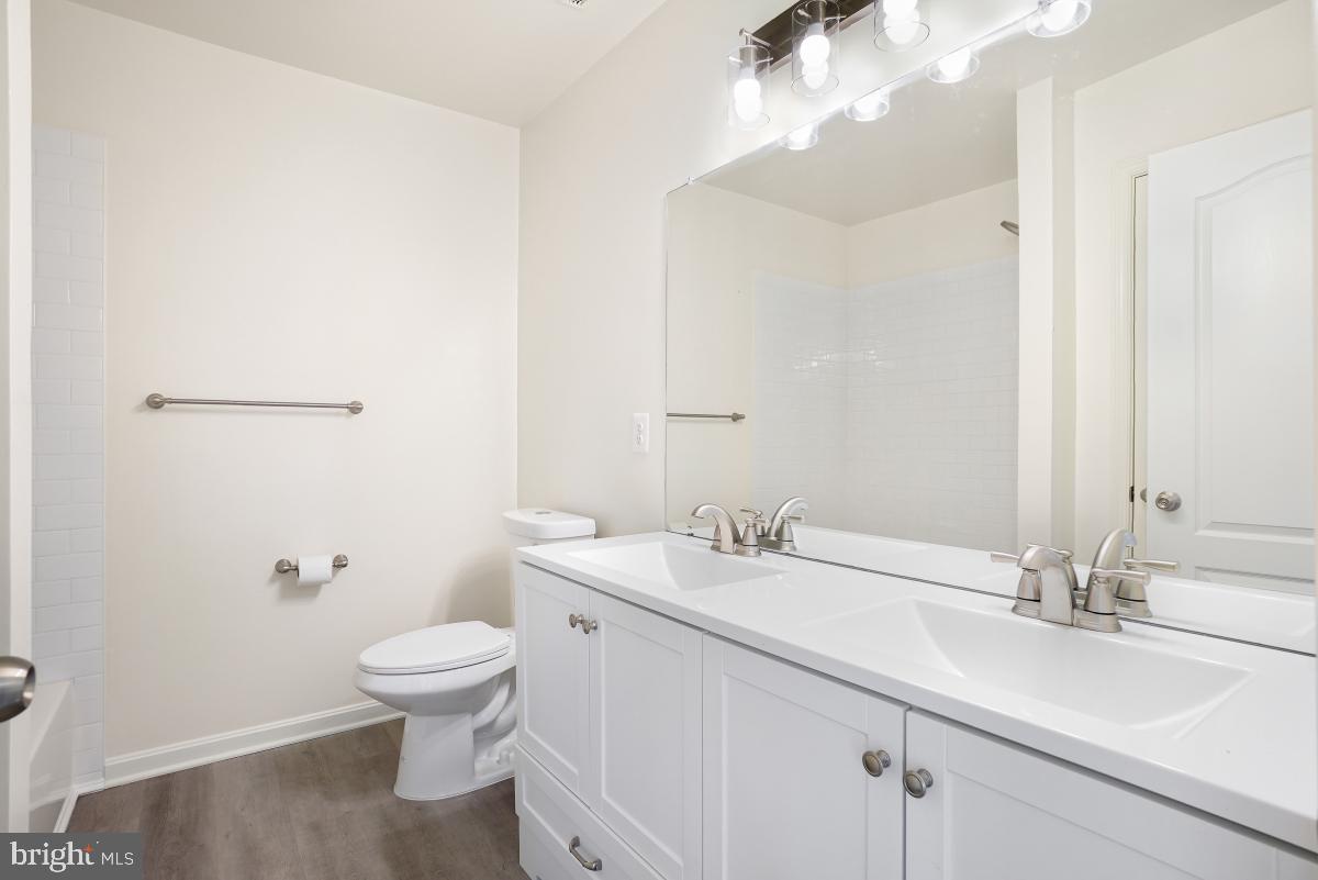 CLOVER RIDGE - Residential