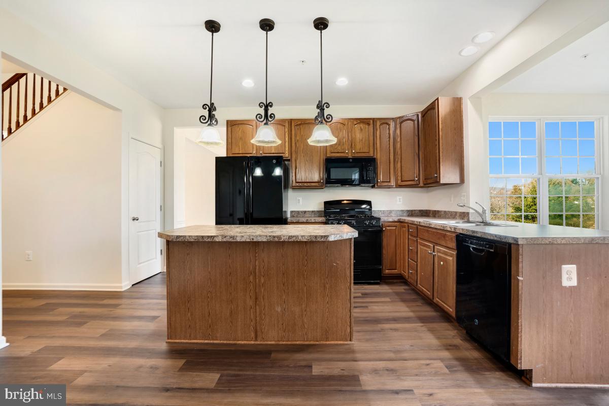 CLOVER RIDGE - Residential