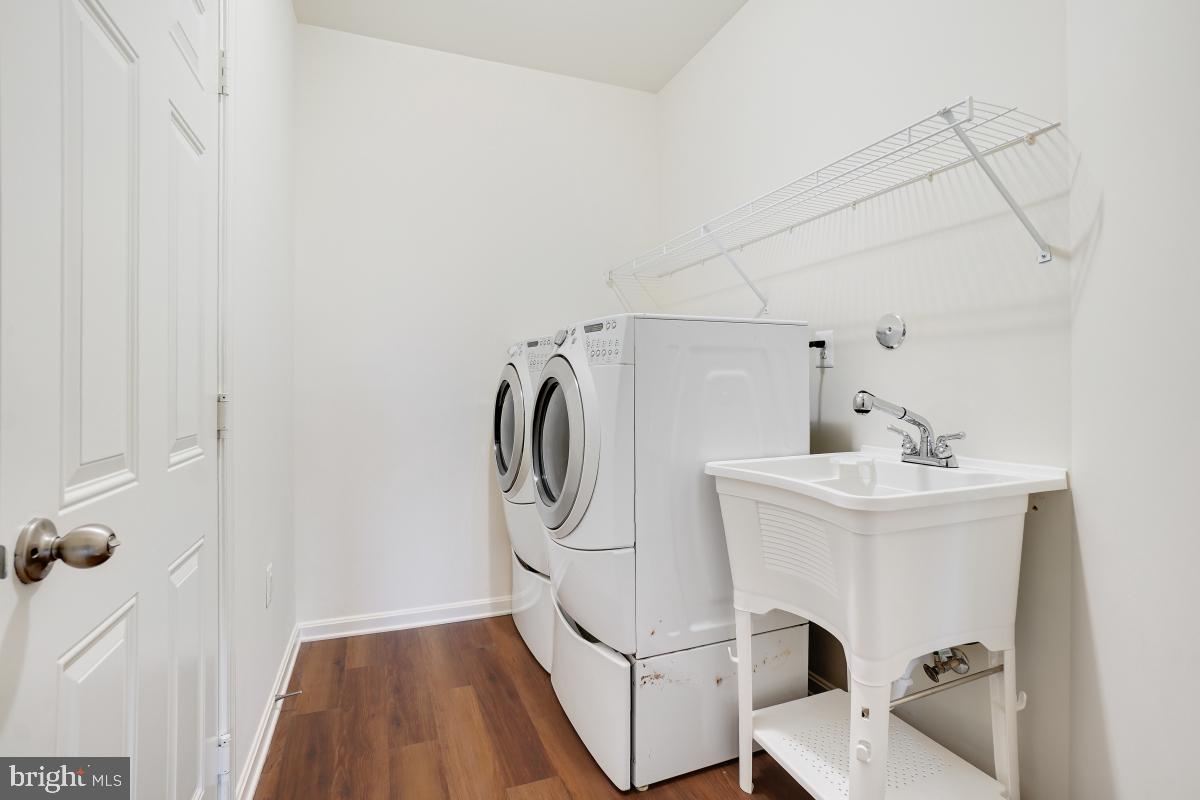 CLOVER RIDGE - Residential