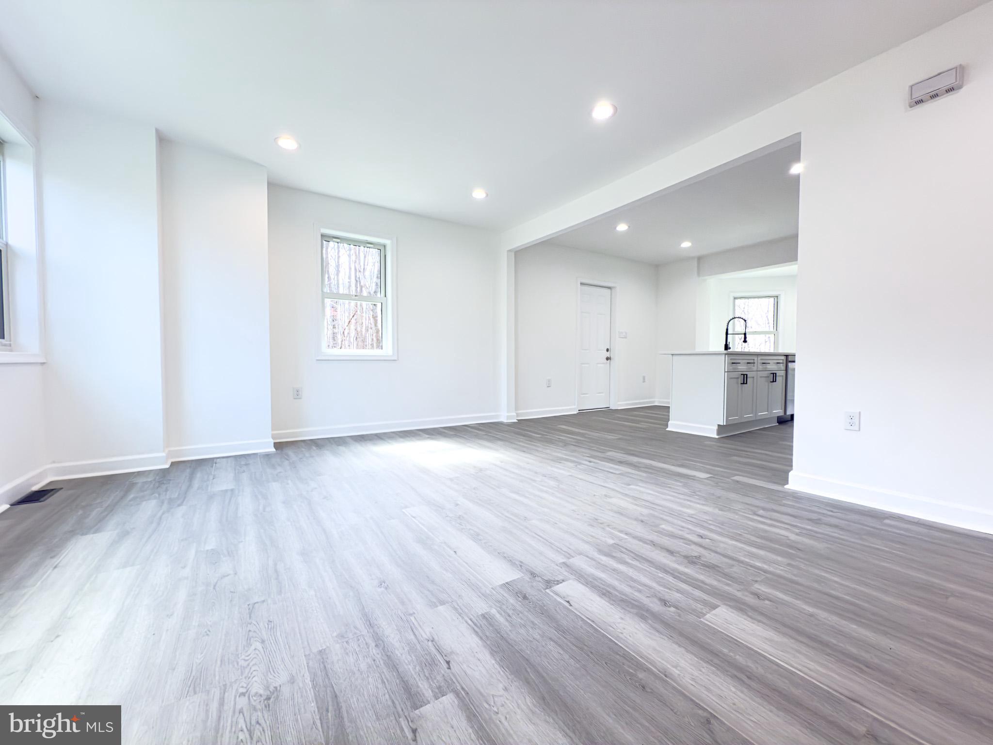 SOUTH PISCATAWAY - Residential