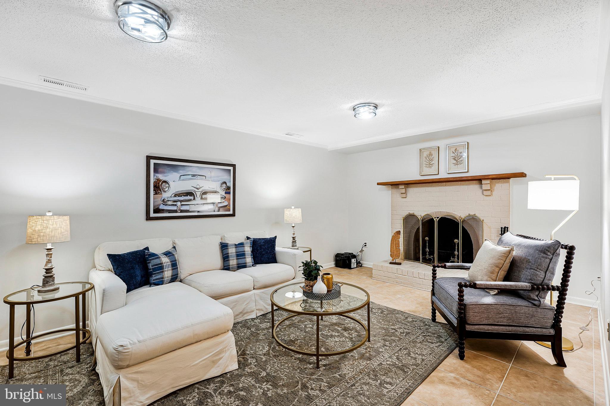 HALLCREST HEIGHTS - Residential