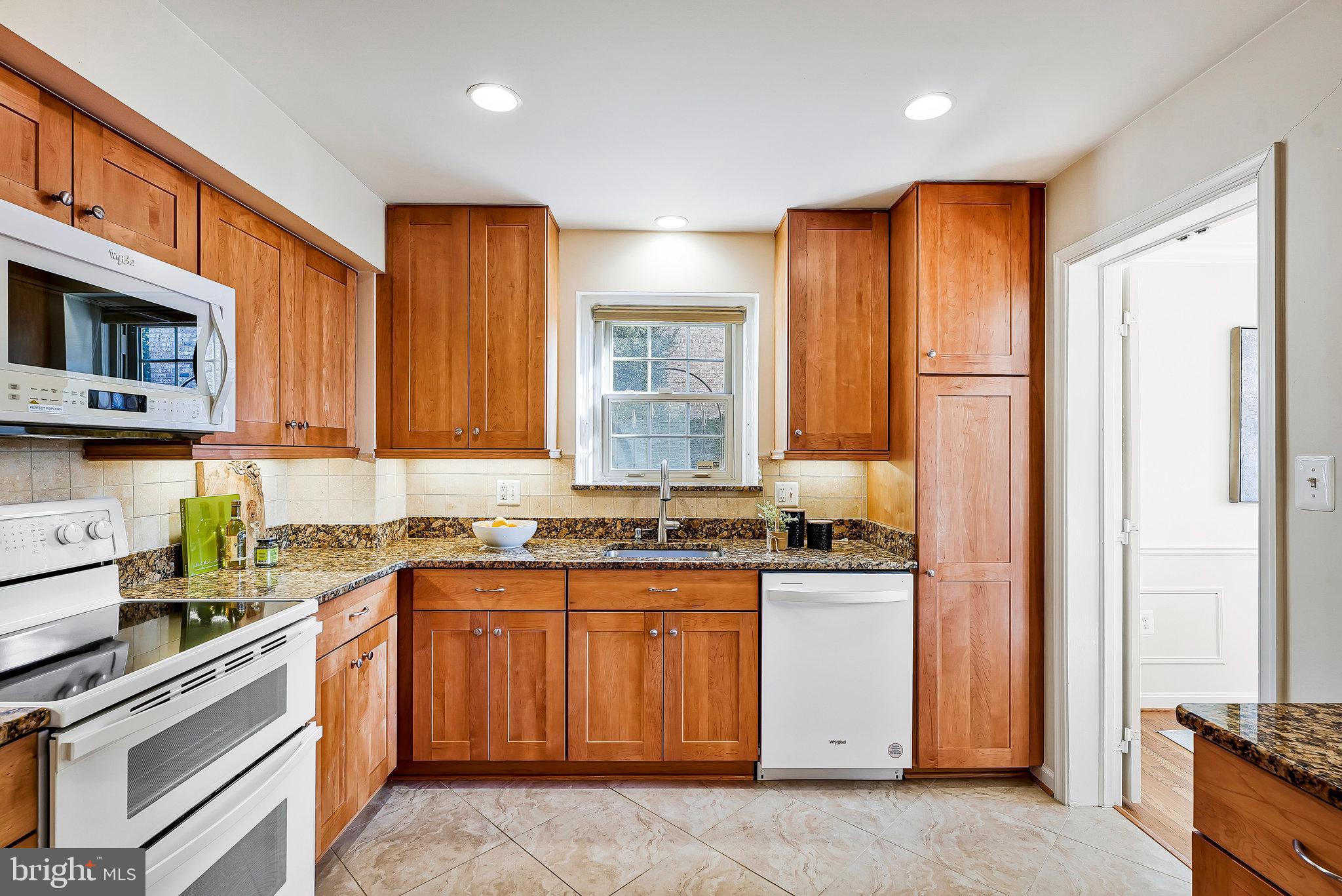 HALLCREST HEIGHTS - Residential