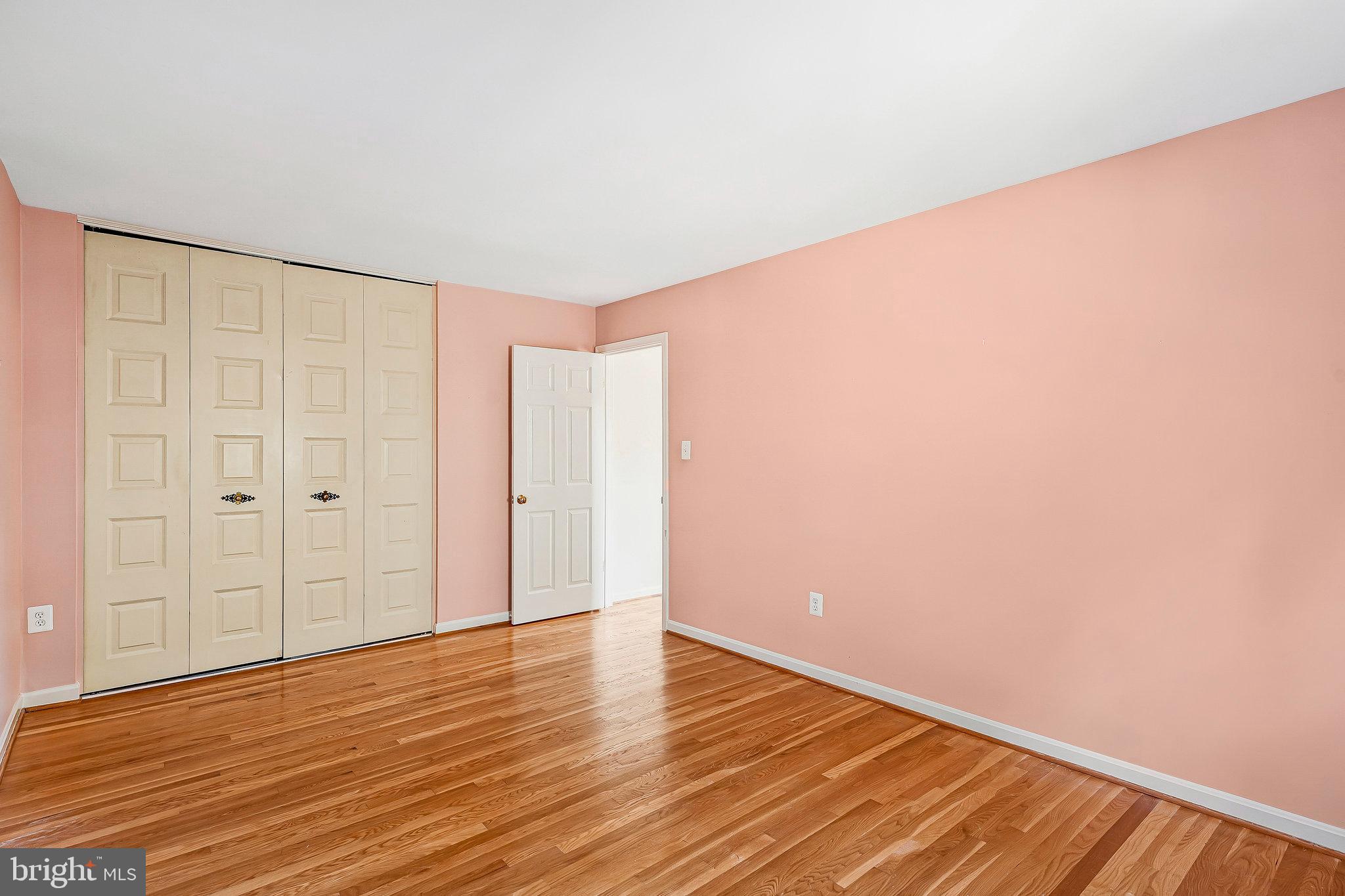 HALLCREST HEIGHTS - Residential