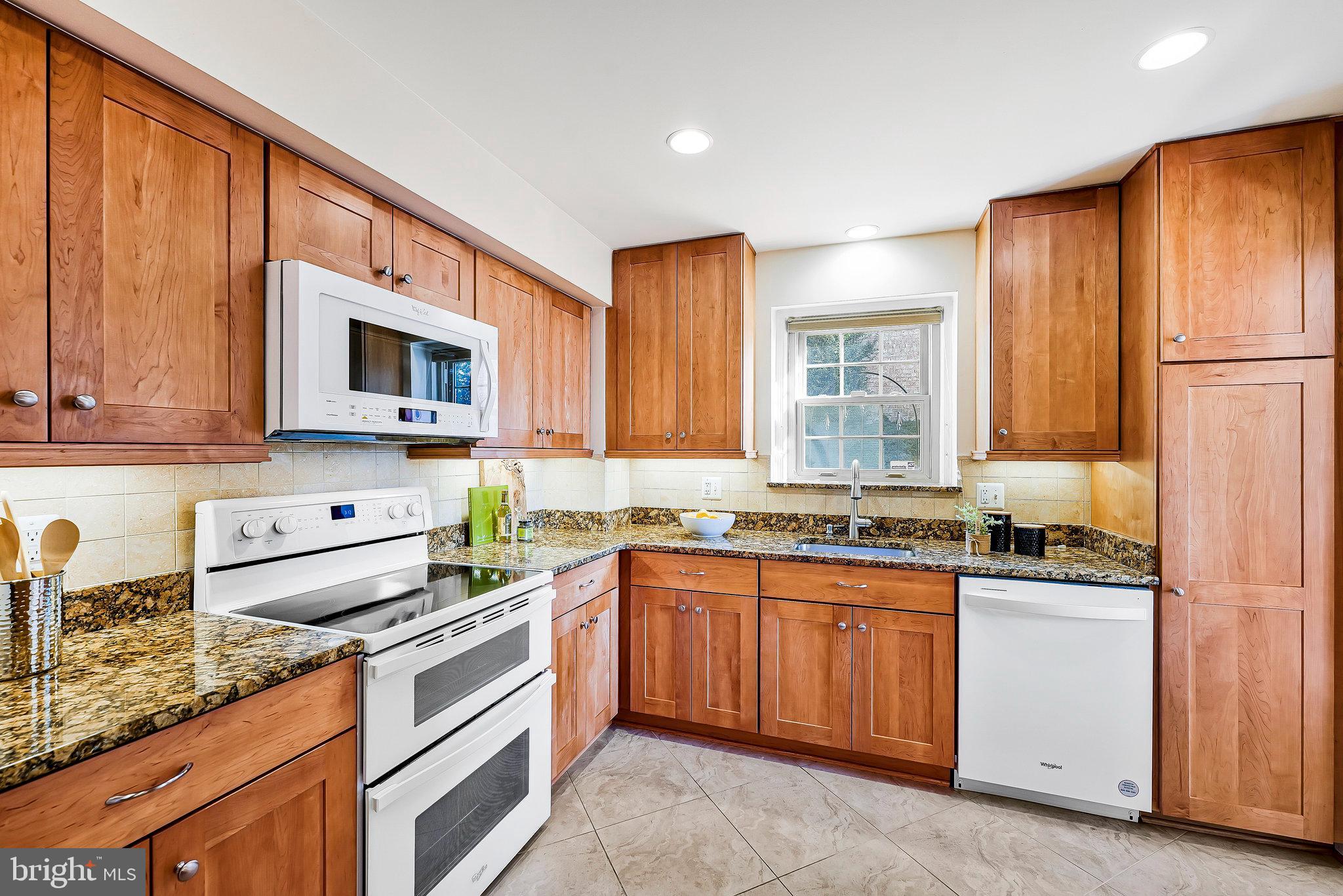 HALLCREST HEIGHTS - Residential