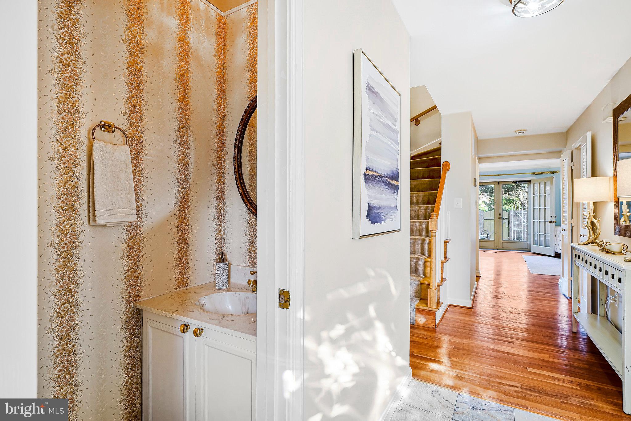 HALLCREST HEIGHTS - Residential