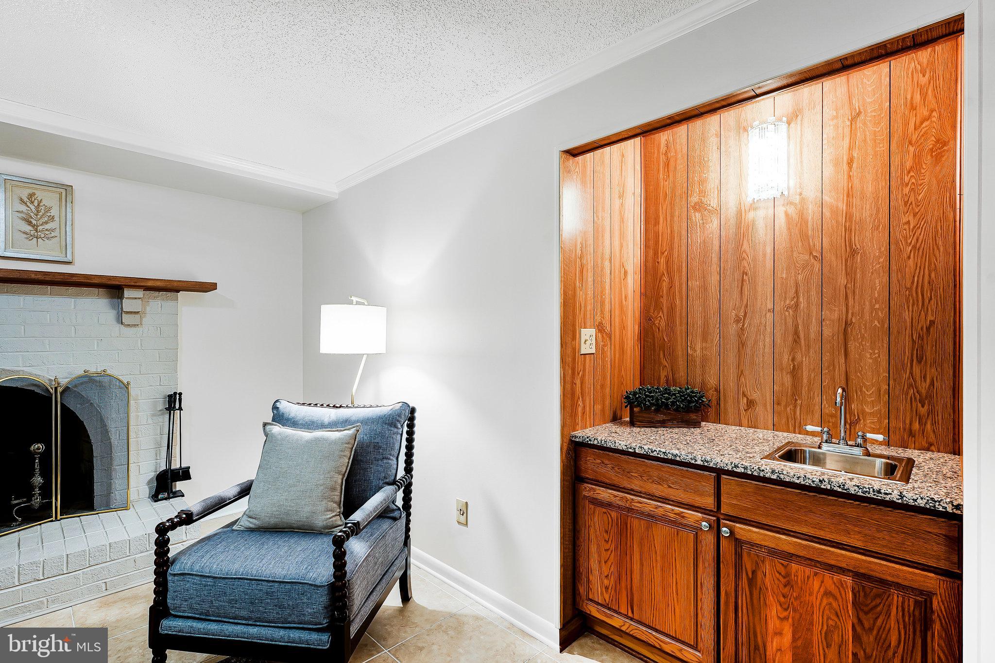 HALLCREST HEIGHTS - Residential