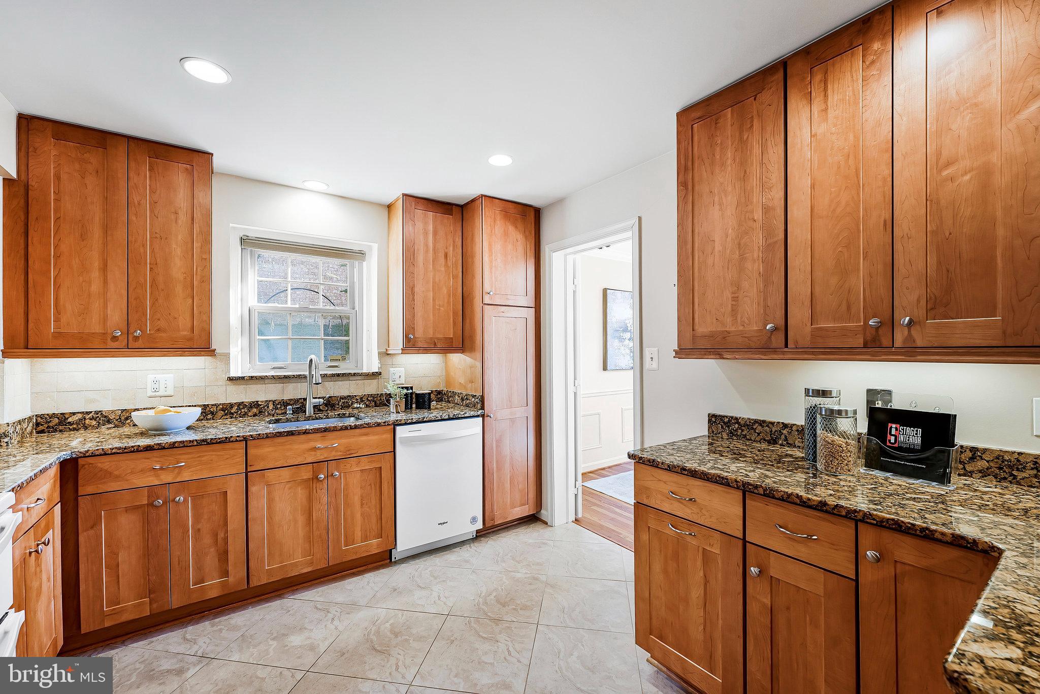 HALLCREST HEIGHTS - Residential