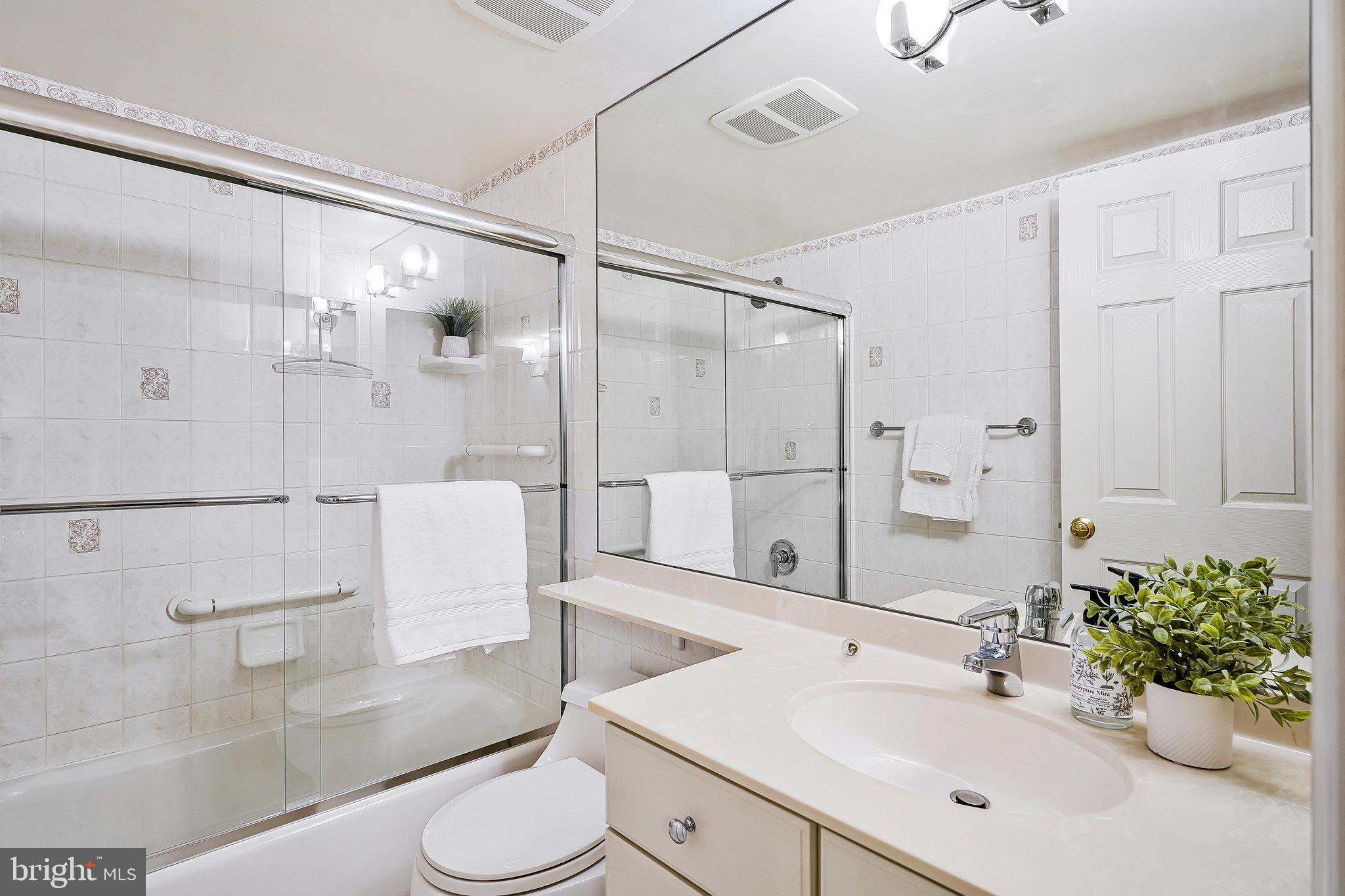 HALLCREST HEIGHTS - Residential