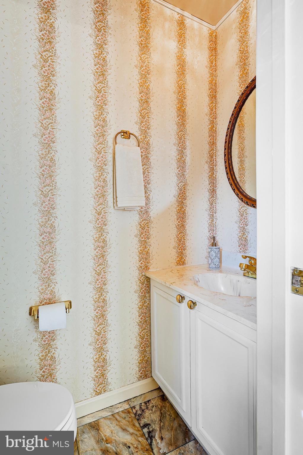 HALLCREST HEIGHTS - Residential