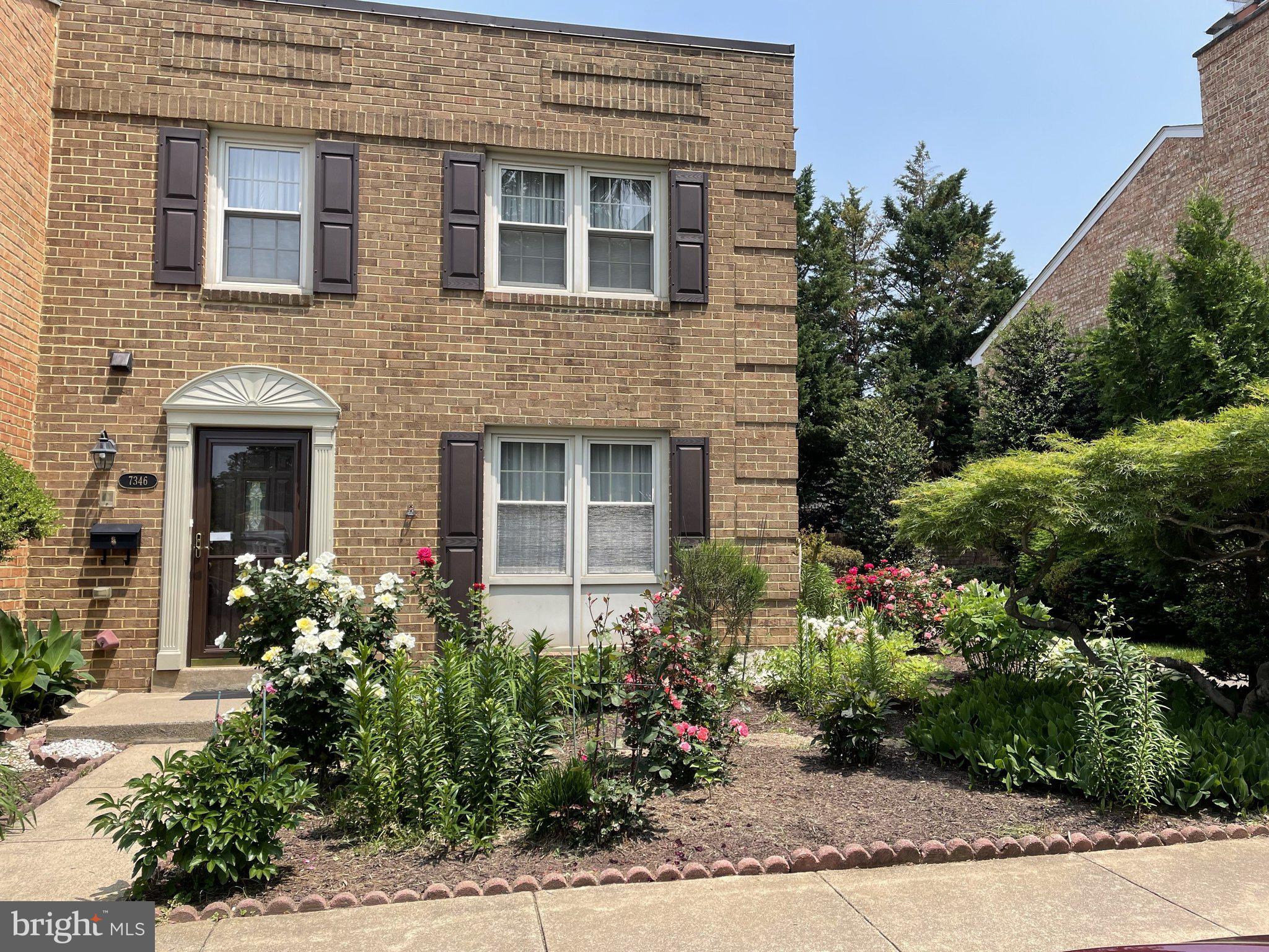 HALLCREST HEIGHTS - Residential