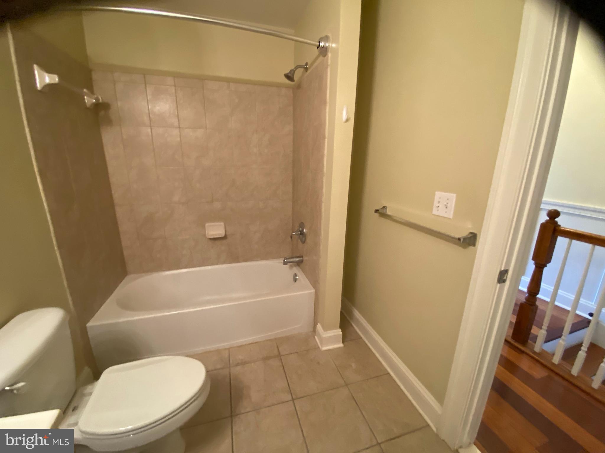 LOCUST POINT - Residential Lease