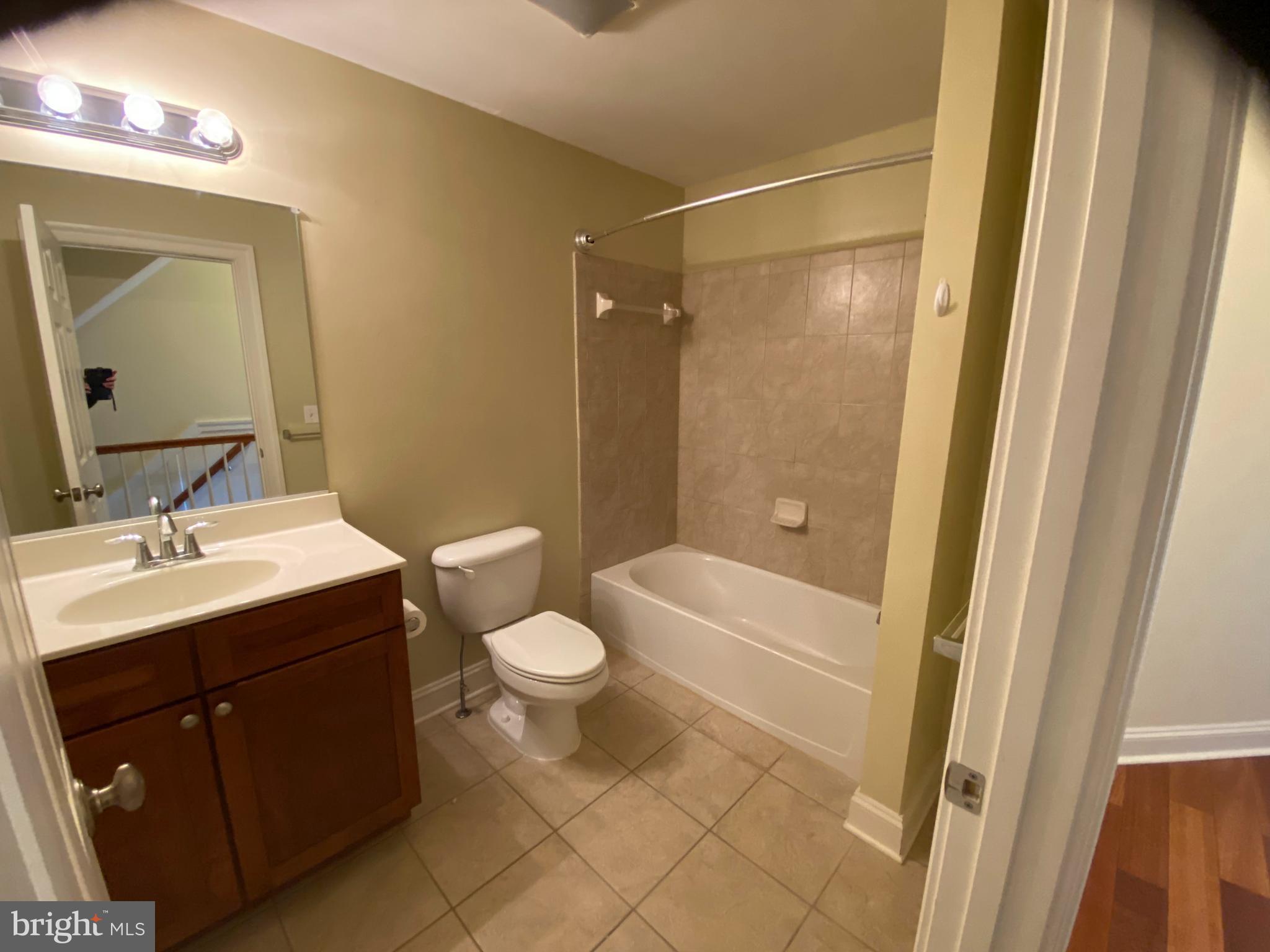 LOCUST POINT - Residential Lease