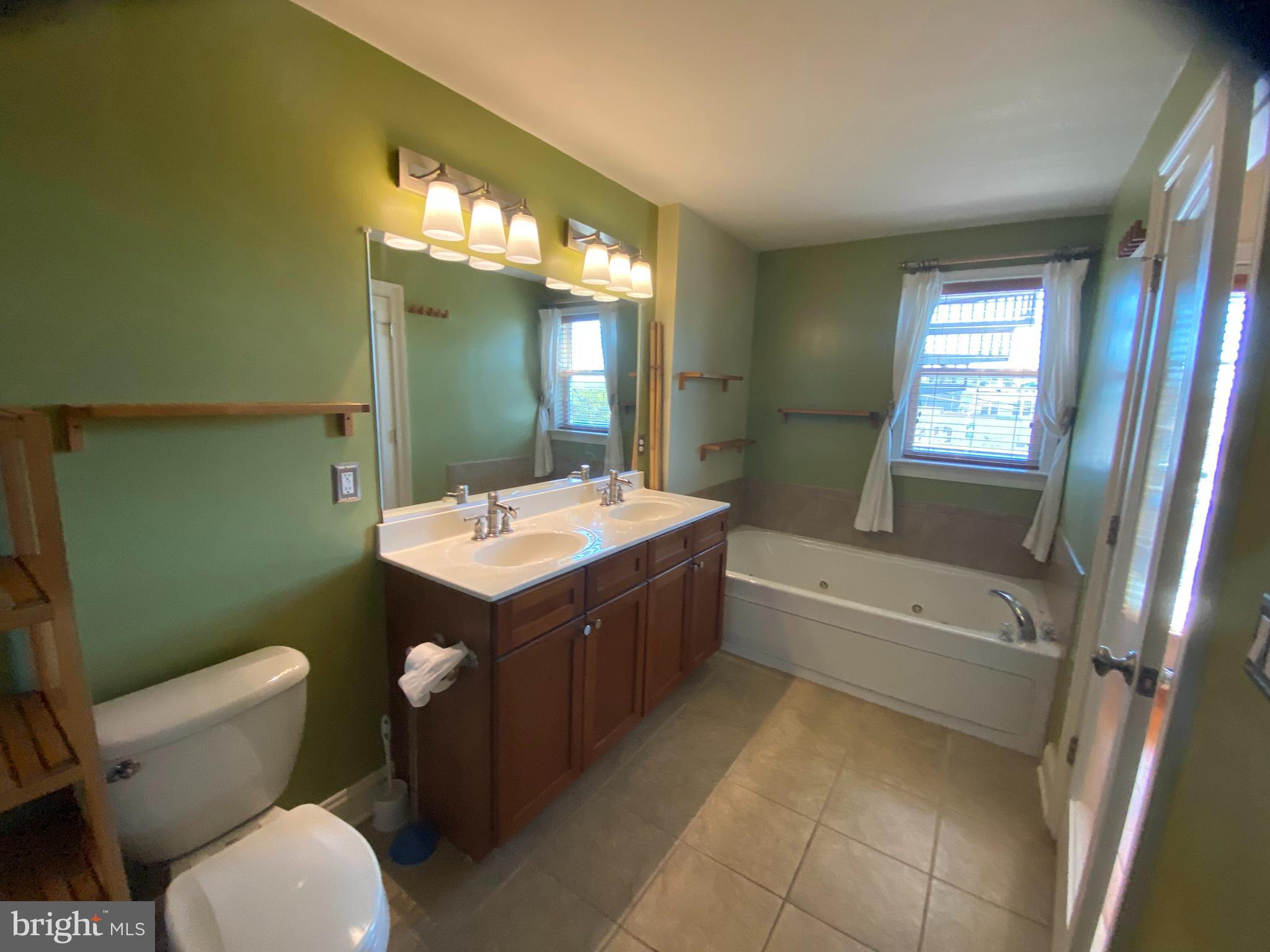 LOCUST POINT - Residential Lease