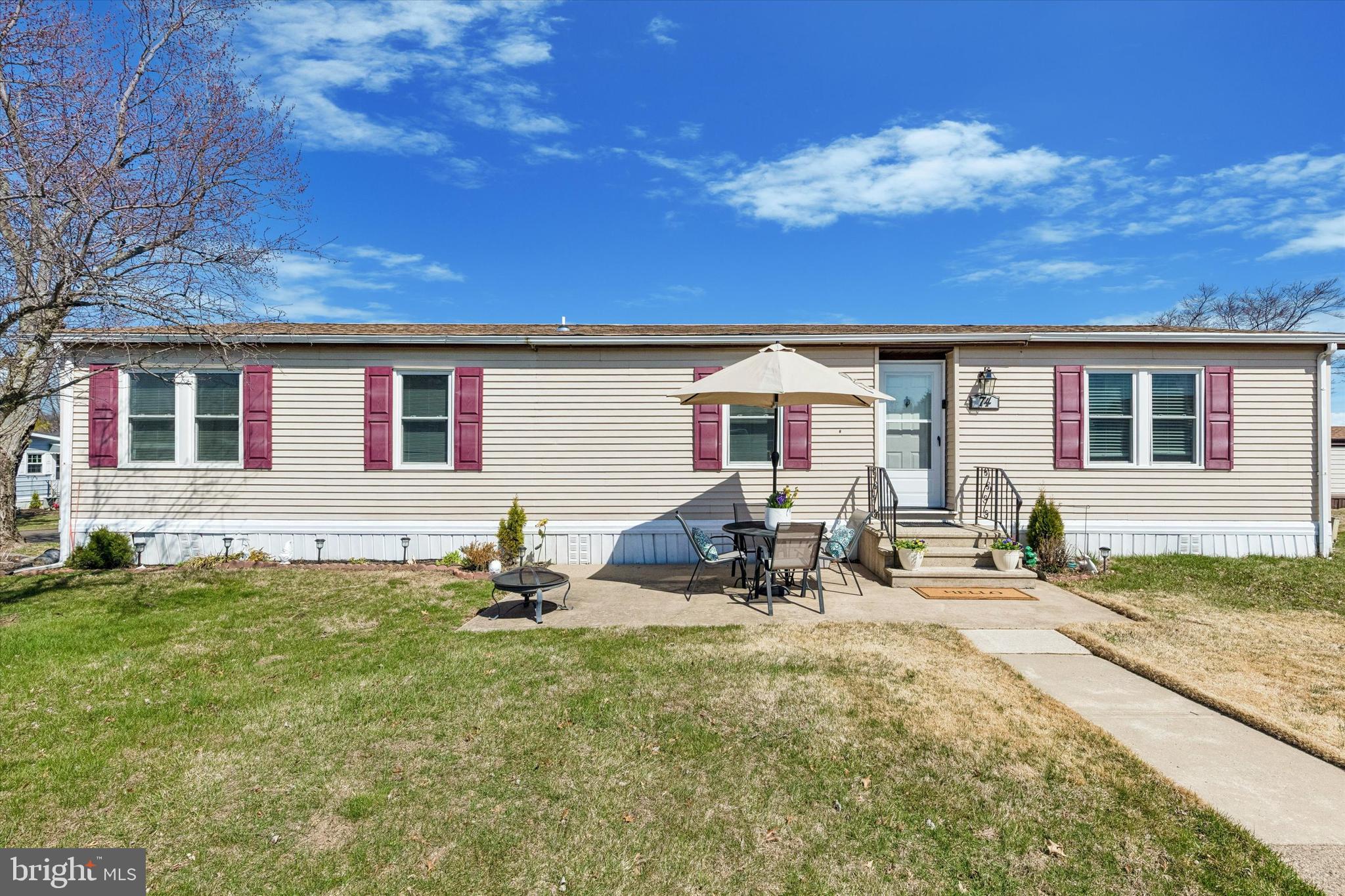 NESHAMINY FALLS - Residential