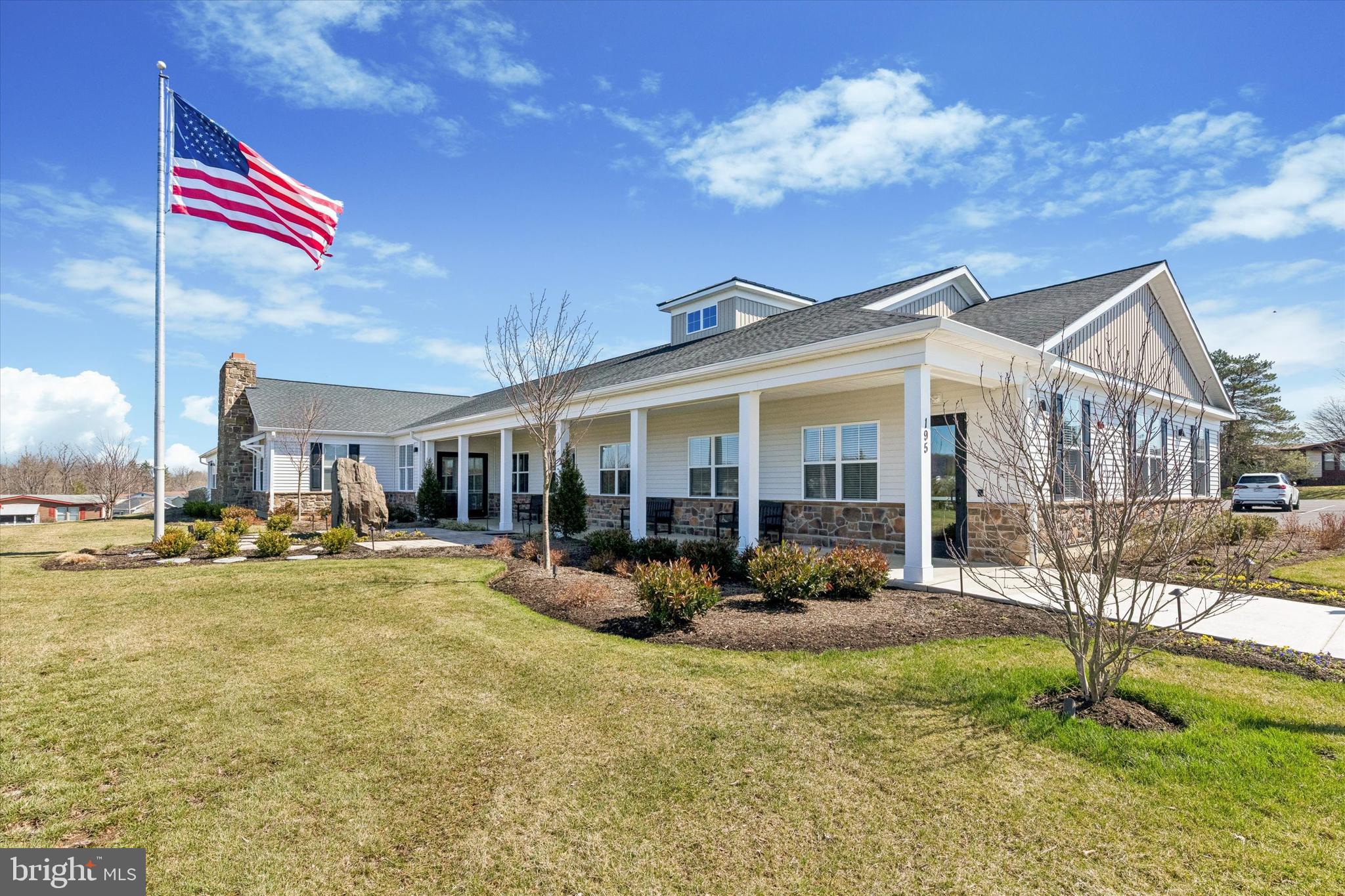 NESHAMINY FALLS - Residential