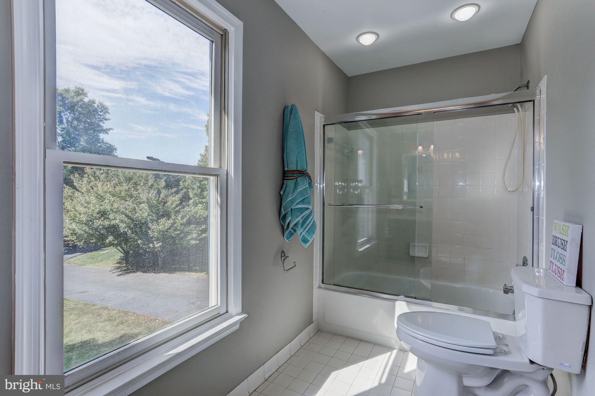 FRANKLIN GLEN - Residential