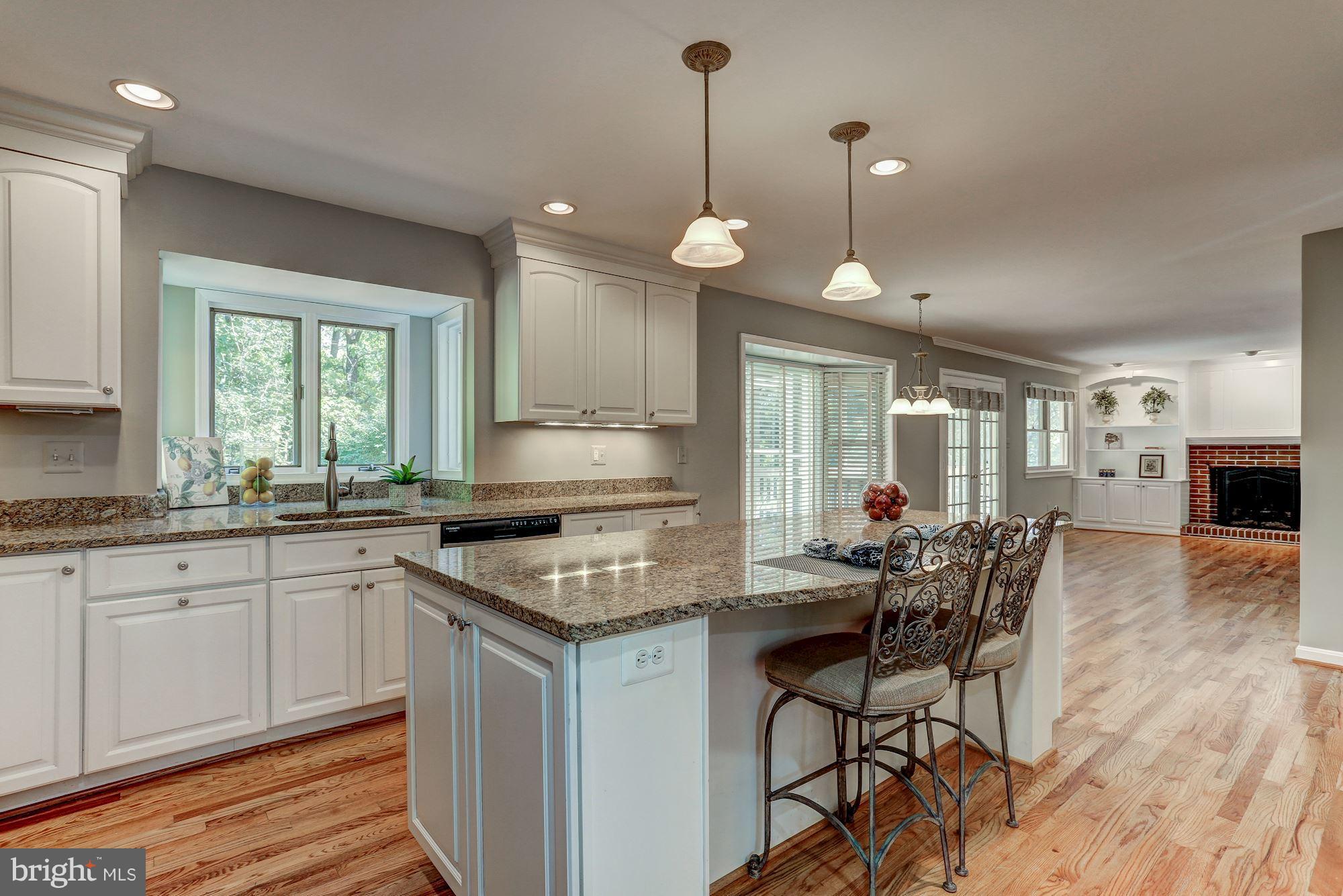 FRANKLIN GLEN - Residential