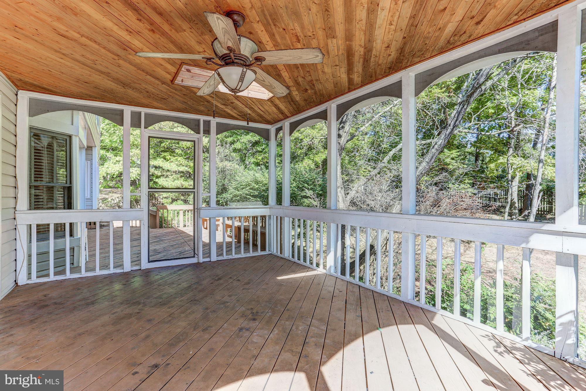 FRANKLIN GLEN - Residential