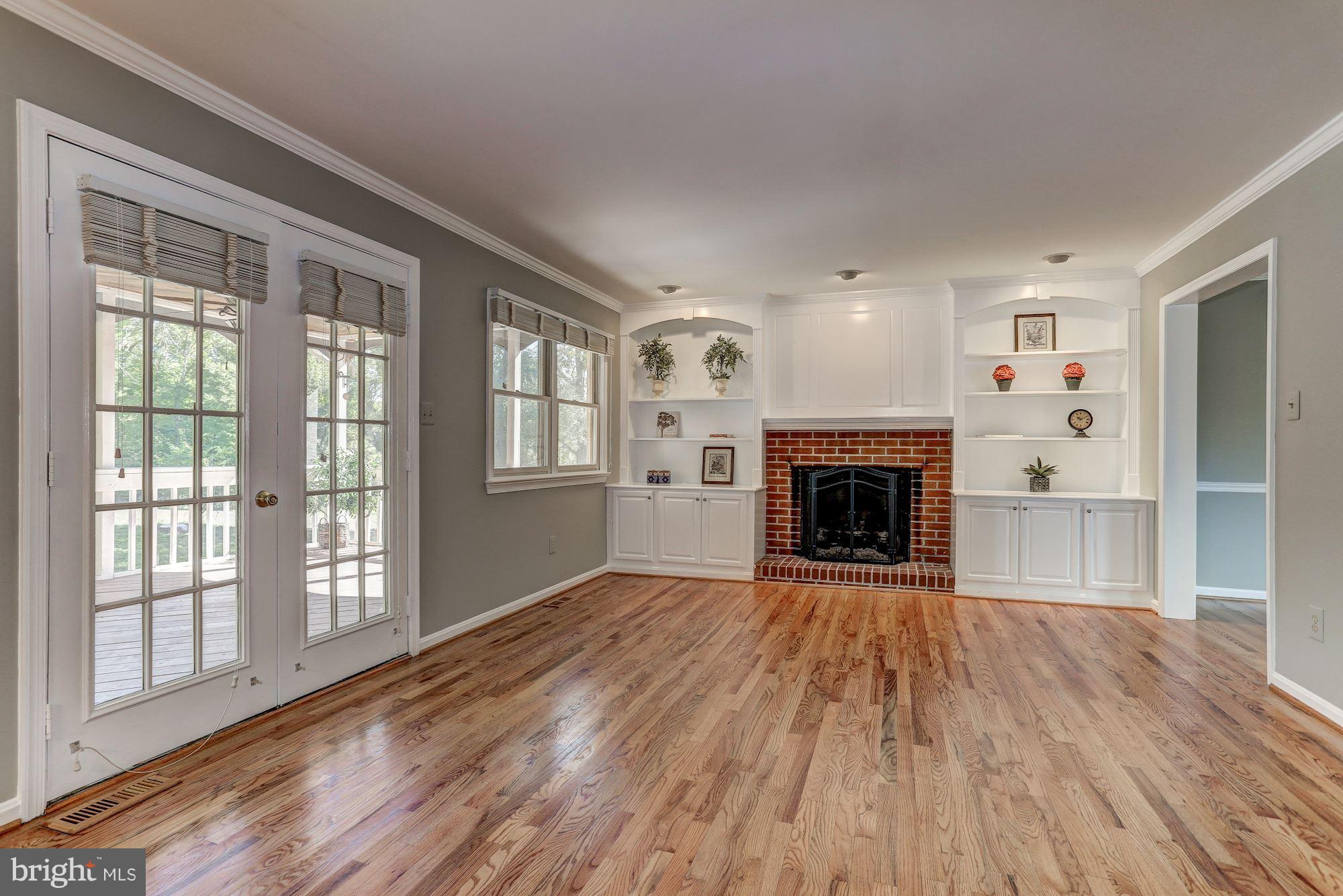 FRANKLIN GLEN - Residential