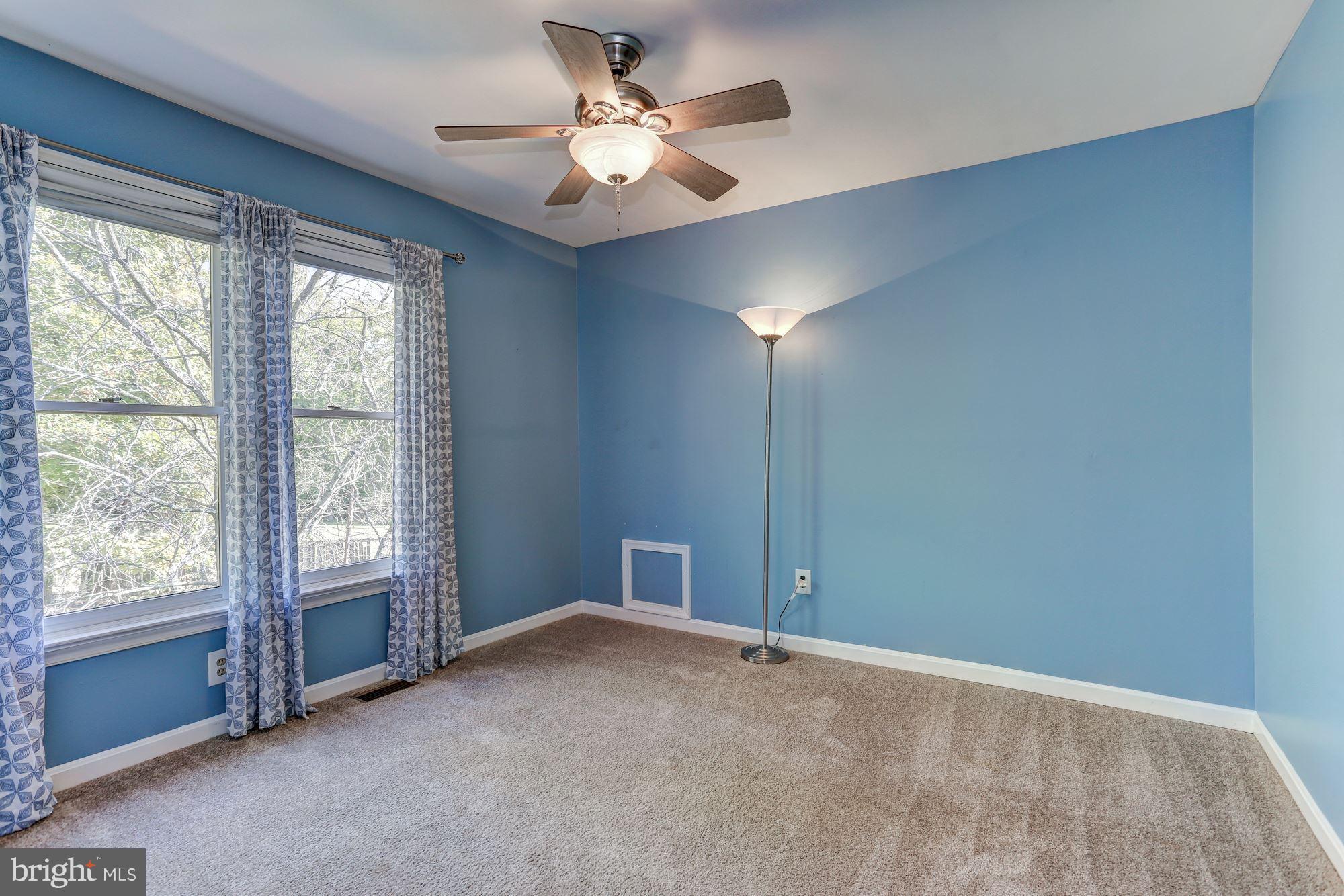 FRANKLIN GLEN - Residential