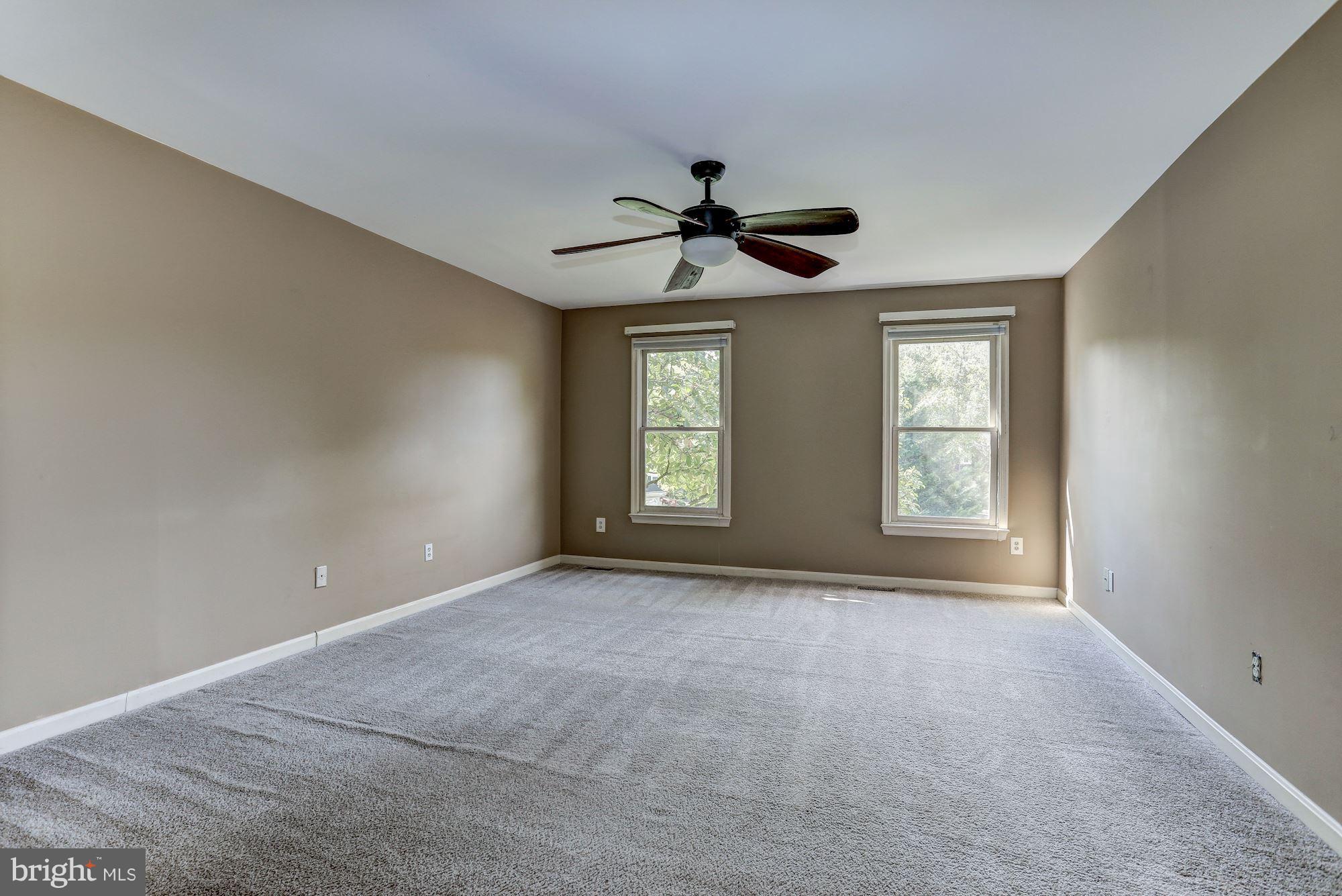 FRANKLIN GLEN - Residential