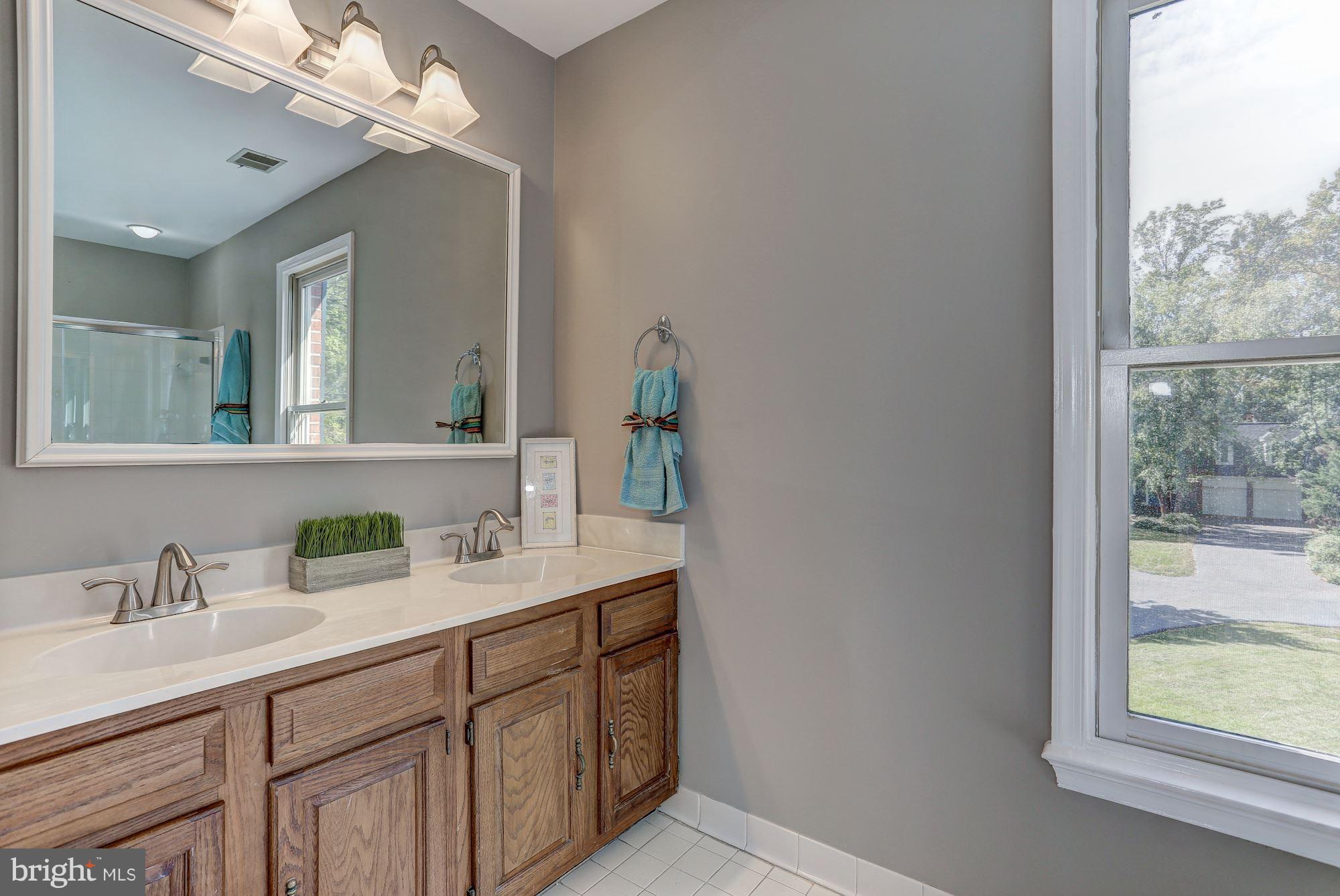 FRANKLIN GLEN - Residential