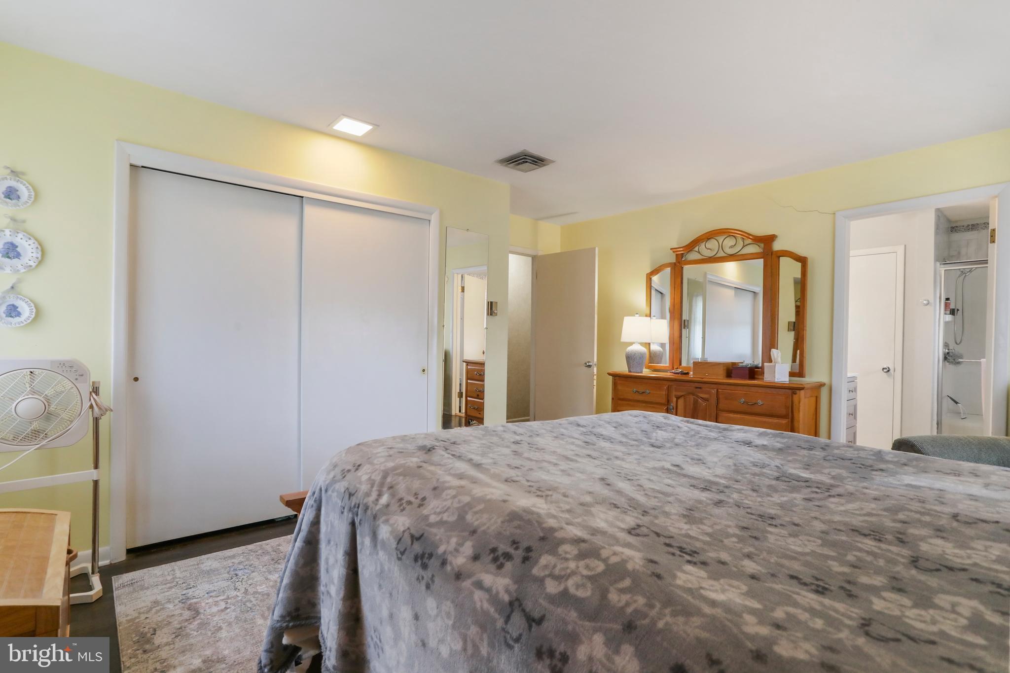 SPRING VALLEY ESTATES - Residential