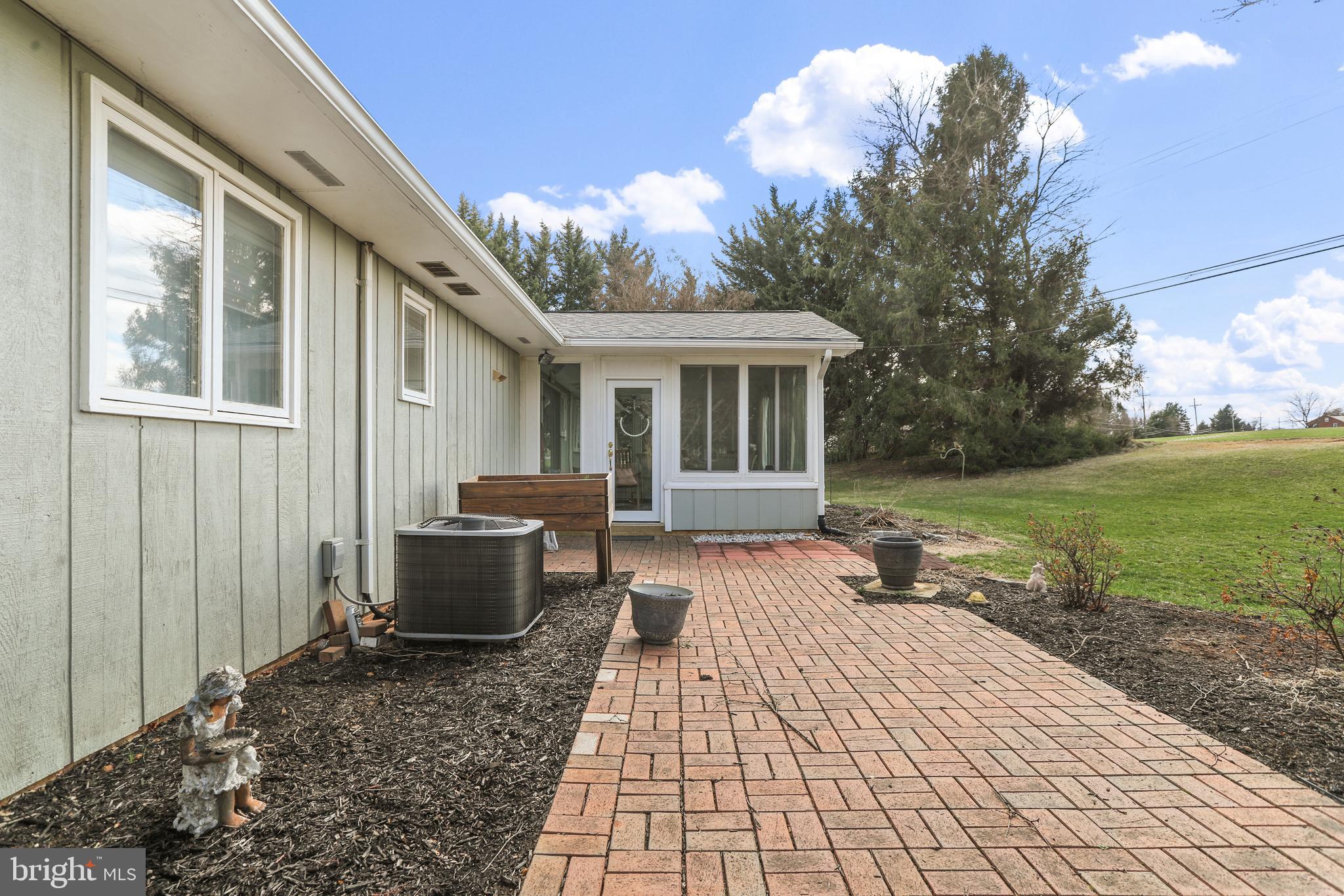 SPRING VALLEY ESTATES - Residential