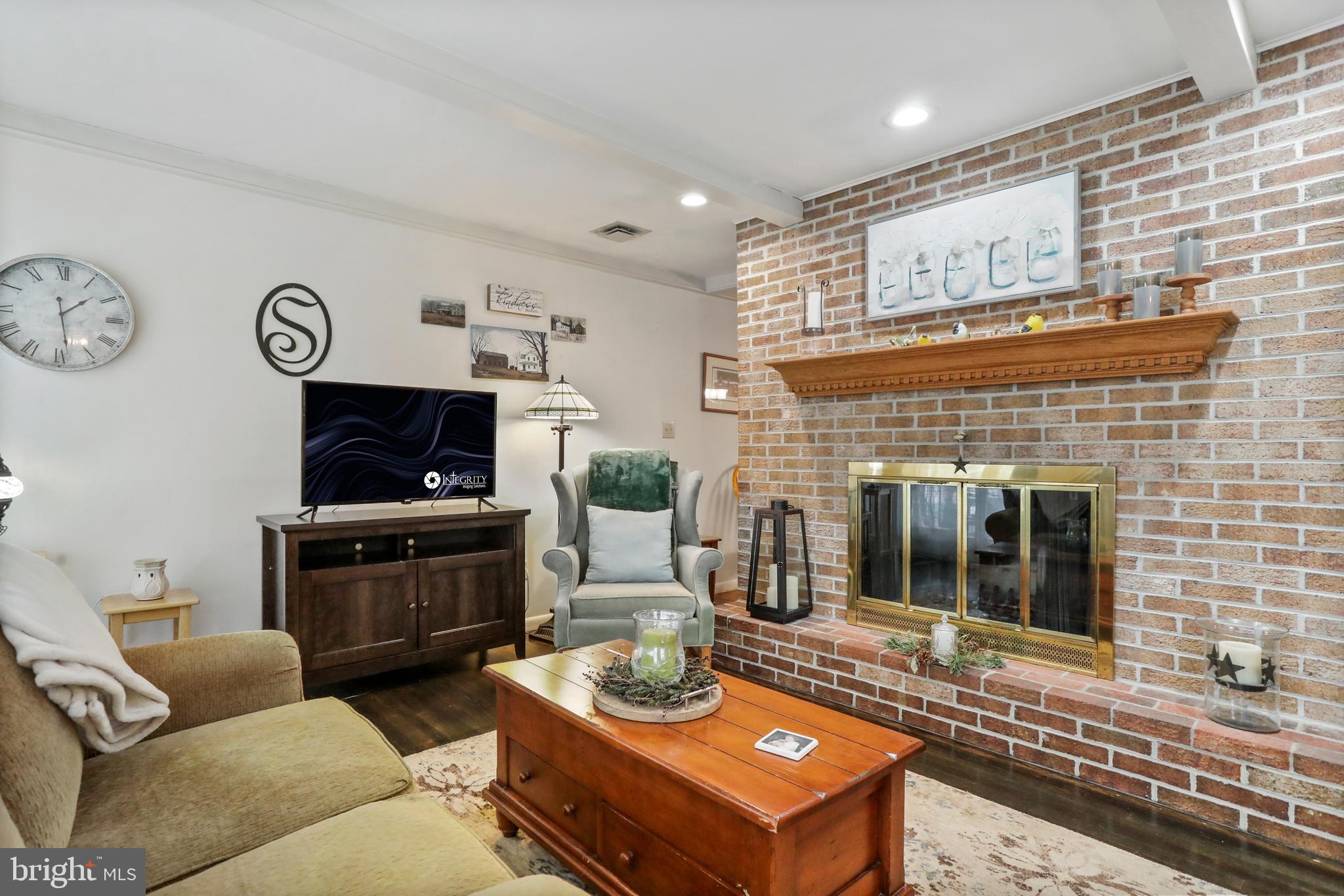 SPRING VALLEY ESTATES - Residential