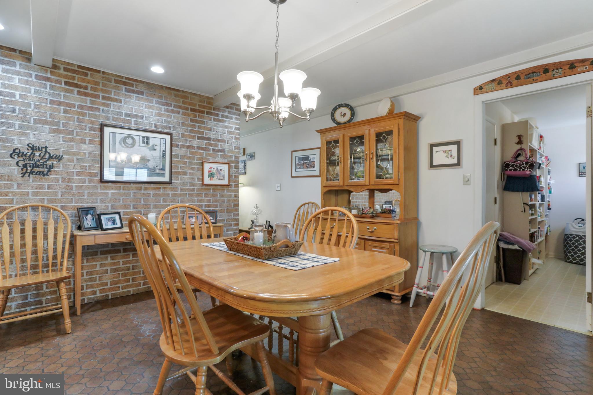 SPRING VALLEY ESTATES - Residential