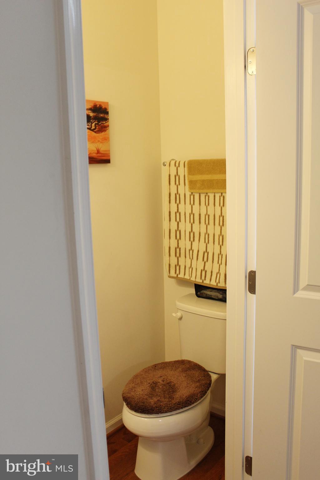 GOVERNORS ROW - Residential