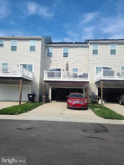 GOVERNORS ROW - Residential