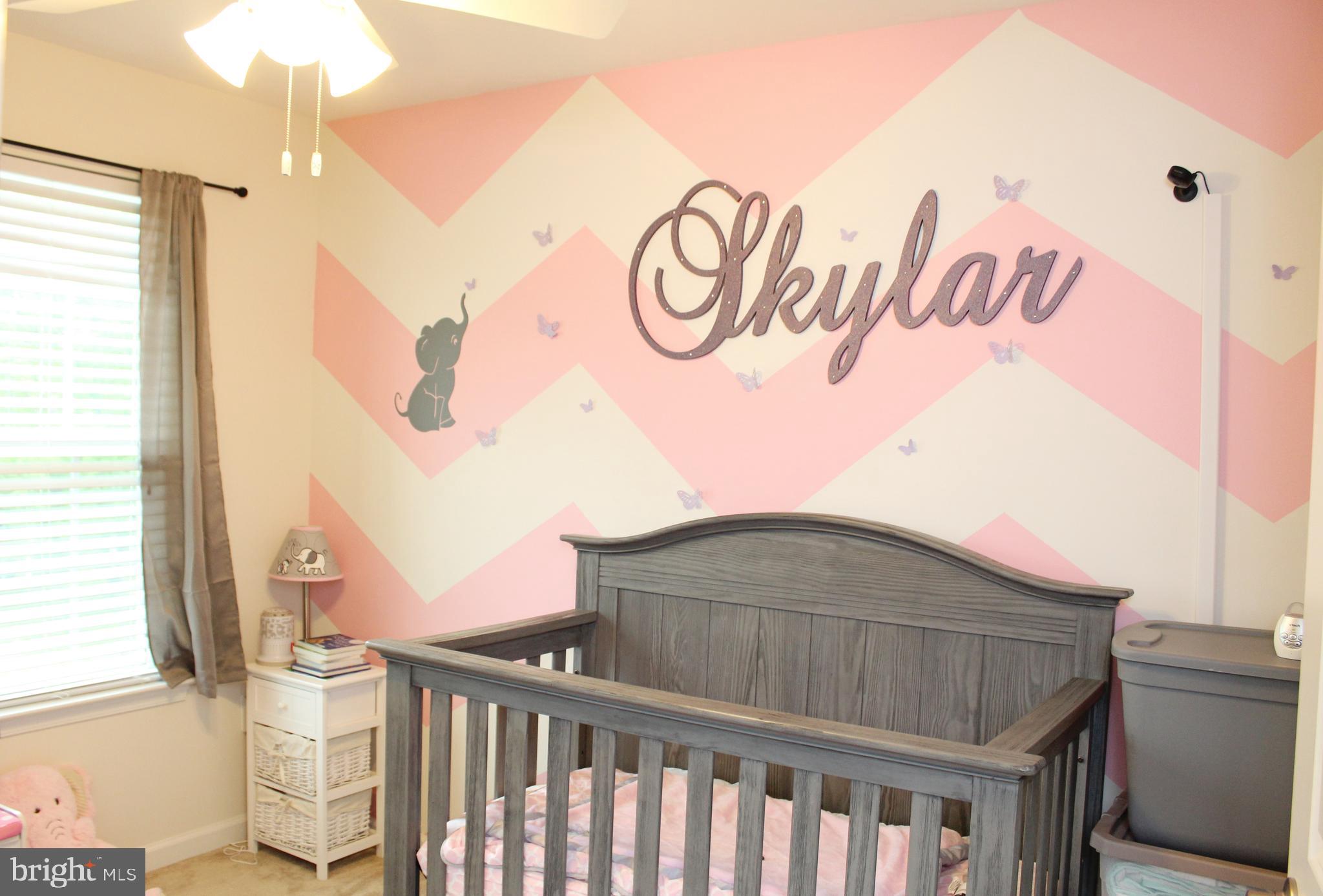 GOVERNORS ROW - Residential