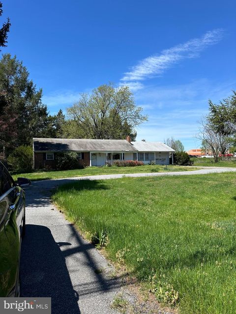 Homes For Sale - 73 Berlin Cross Keys Road<br/> Gloucester County, WILLIAMSTOWN, NJ 08094