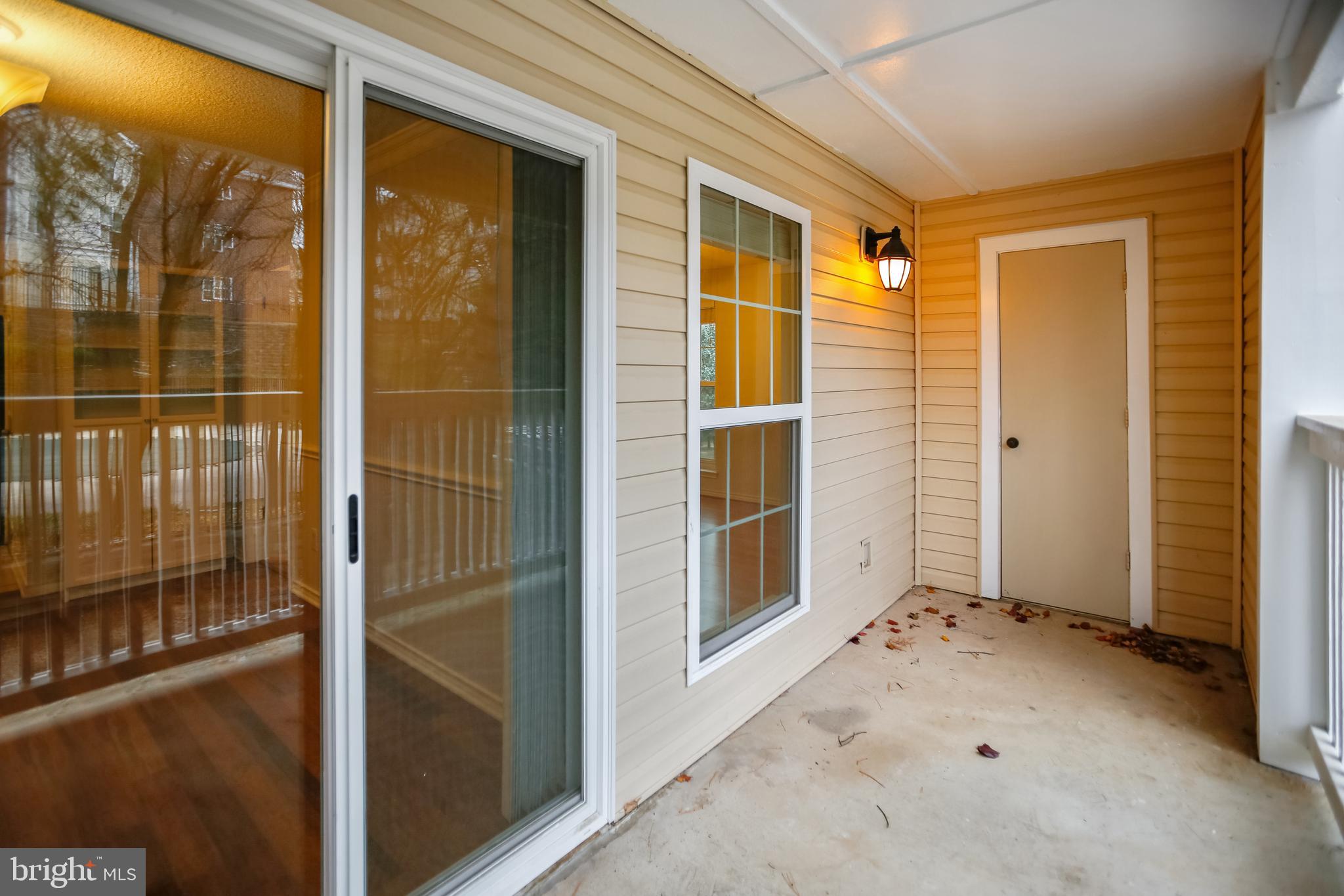 FOUNTAINS AT MCLEAN - Residential