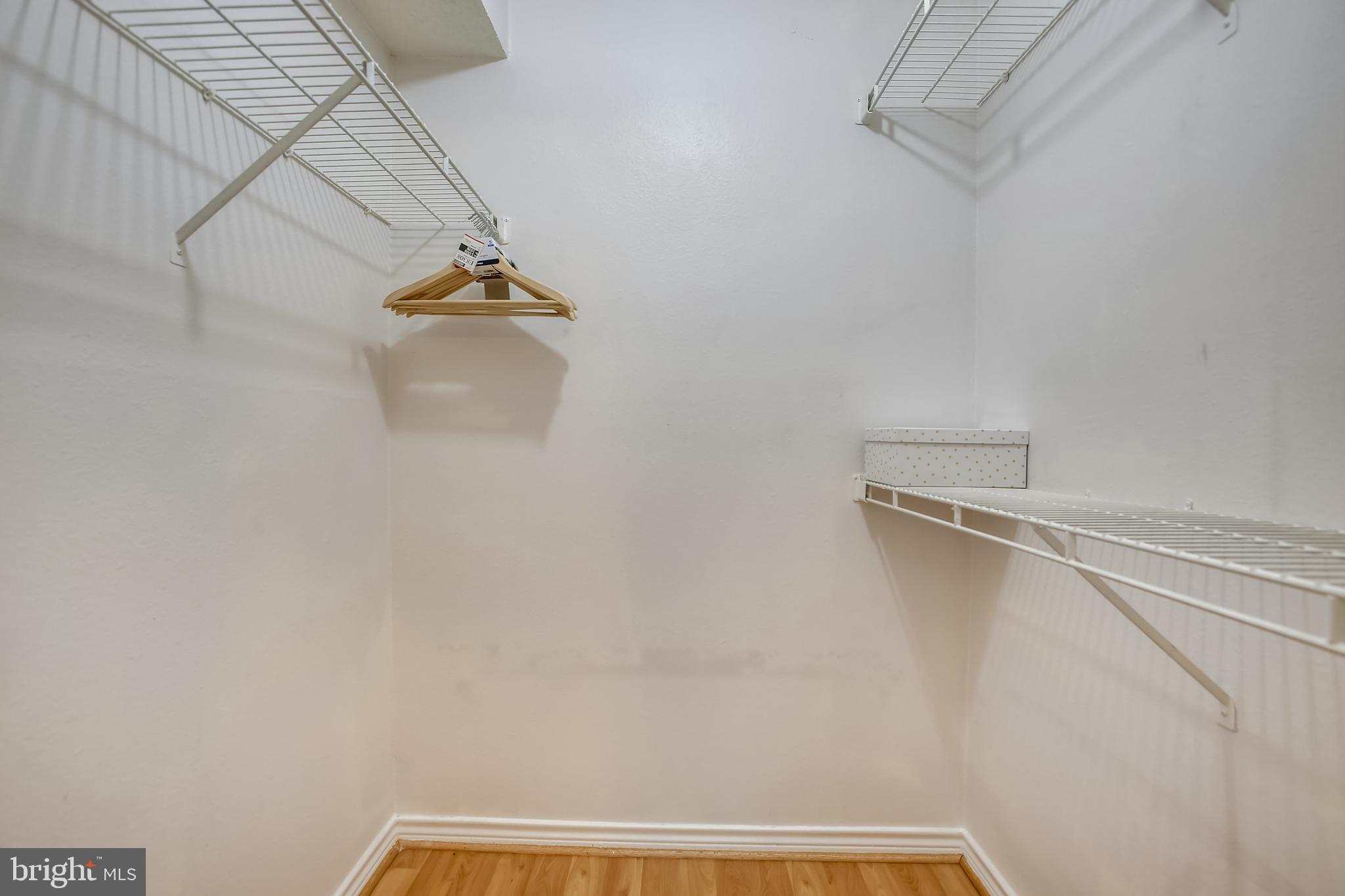 FOUNTAINS AT MCLEAN - Residential