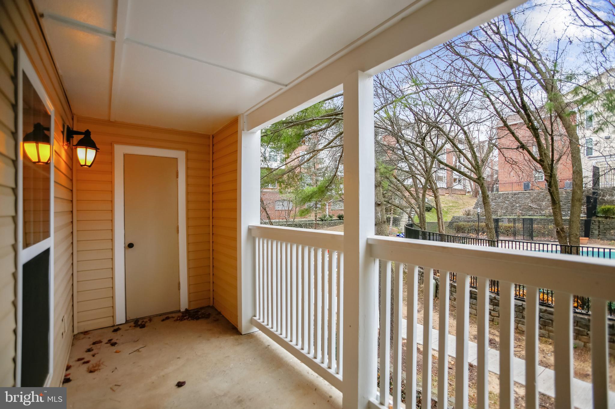 FOUNTAINS AT MCLEAN - Residential