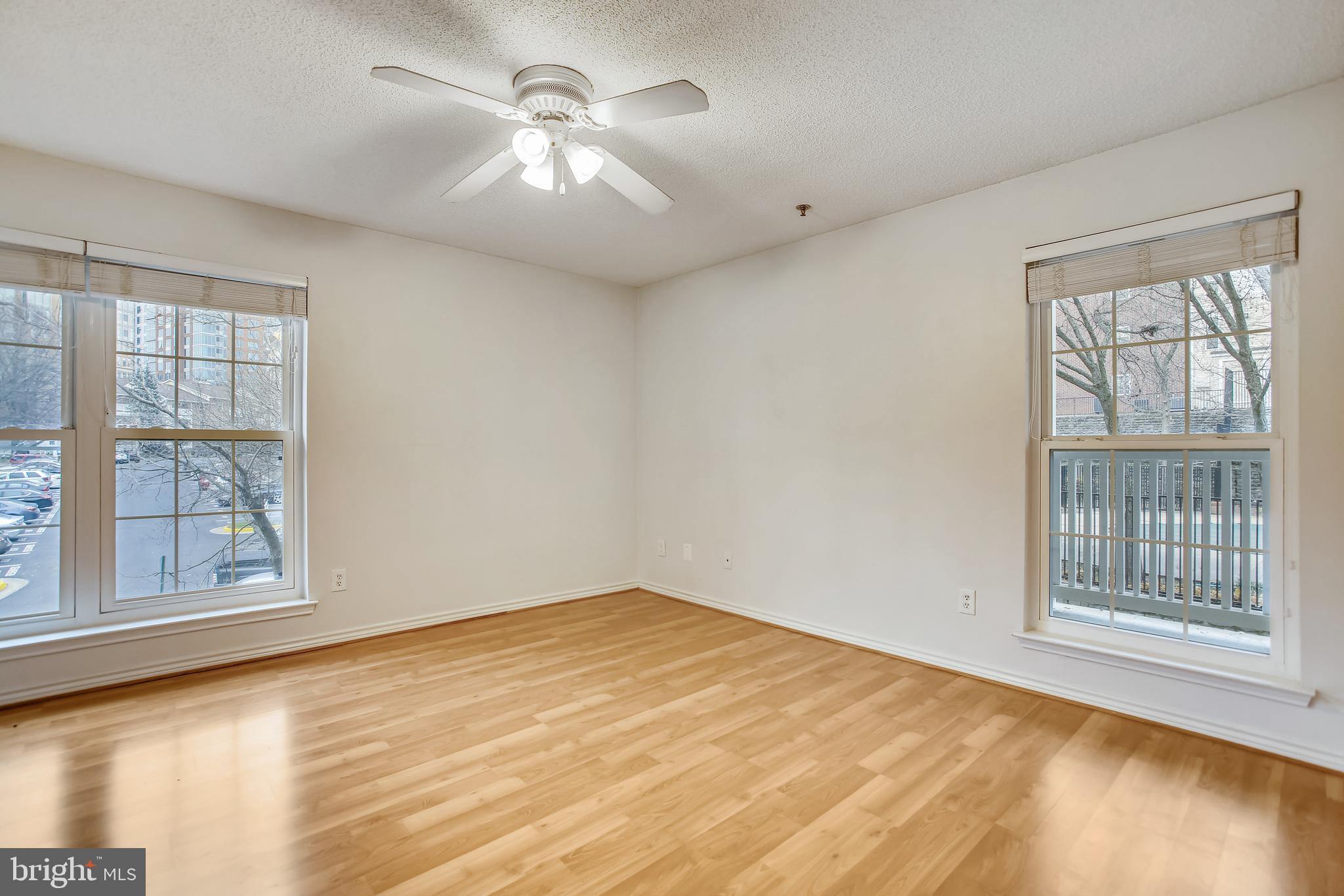 FOUNTAINS AT MCLEAN - Residential