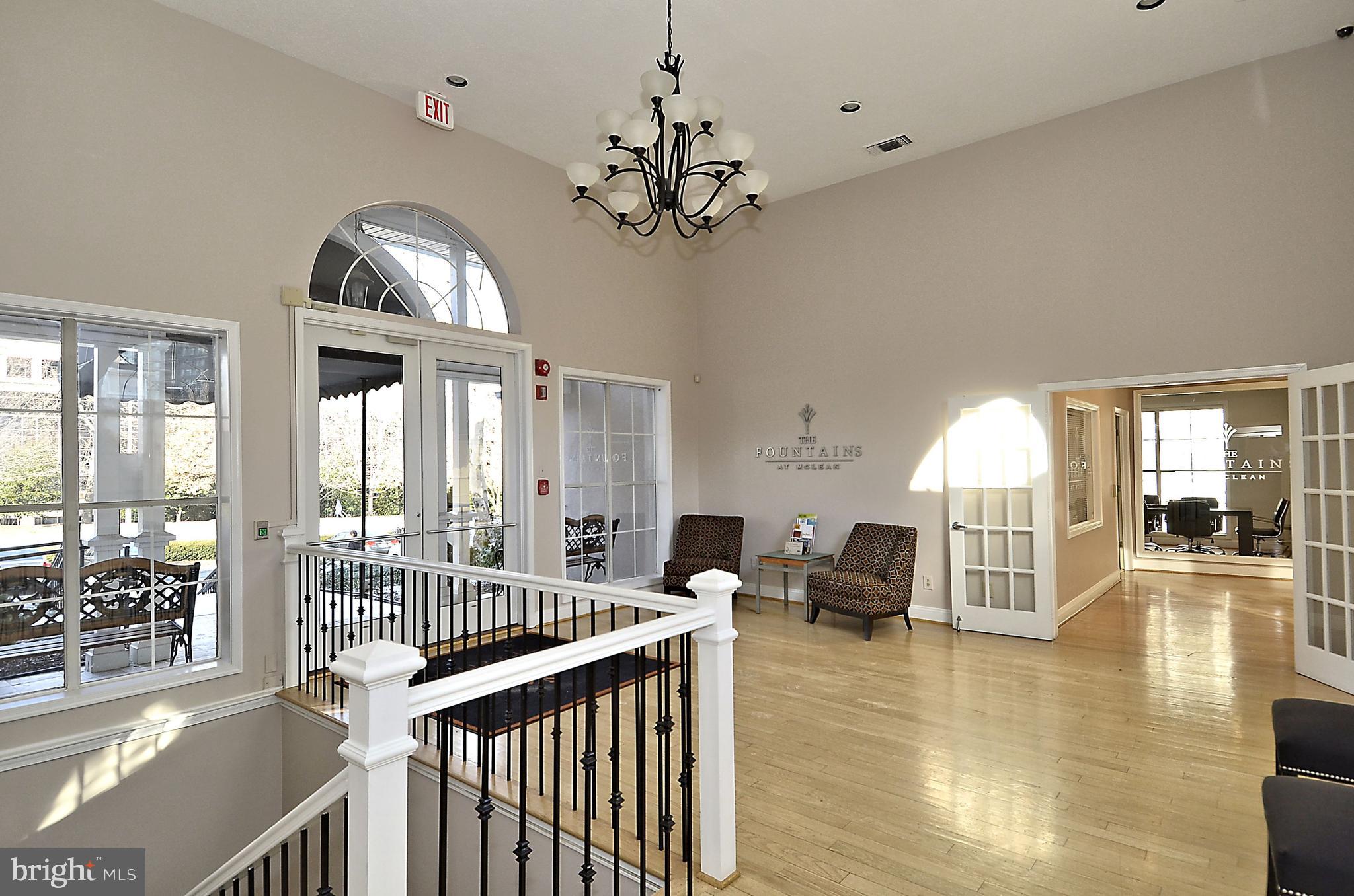 FOUNTAINS AT MCLEAN - Residential