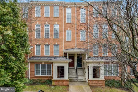 Photo of 4479 - B Beacon Grove Circle, FAIRFAX, VA 22033 (MLS # VAFX2320878)