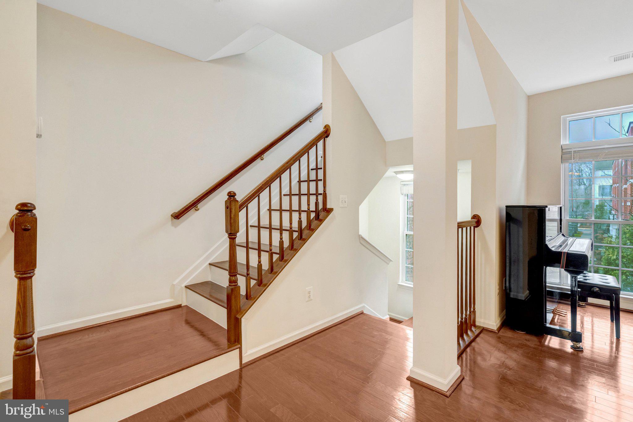 4479 BEACON GROVE CIRCLE B